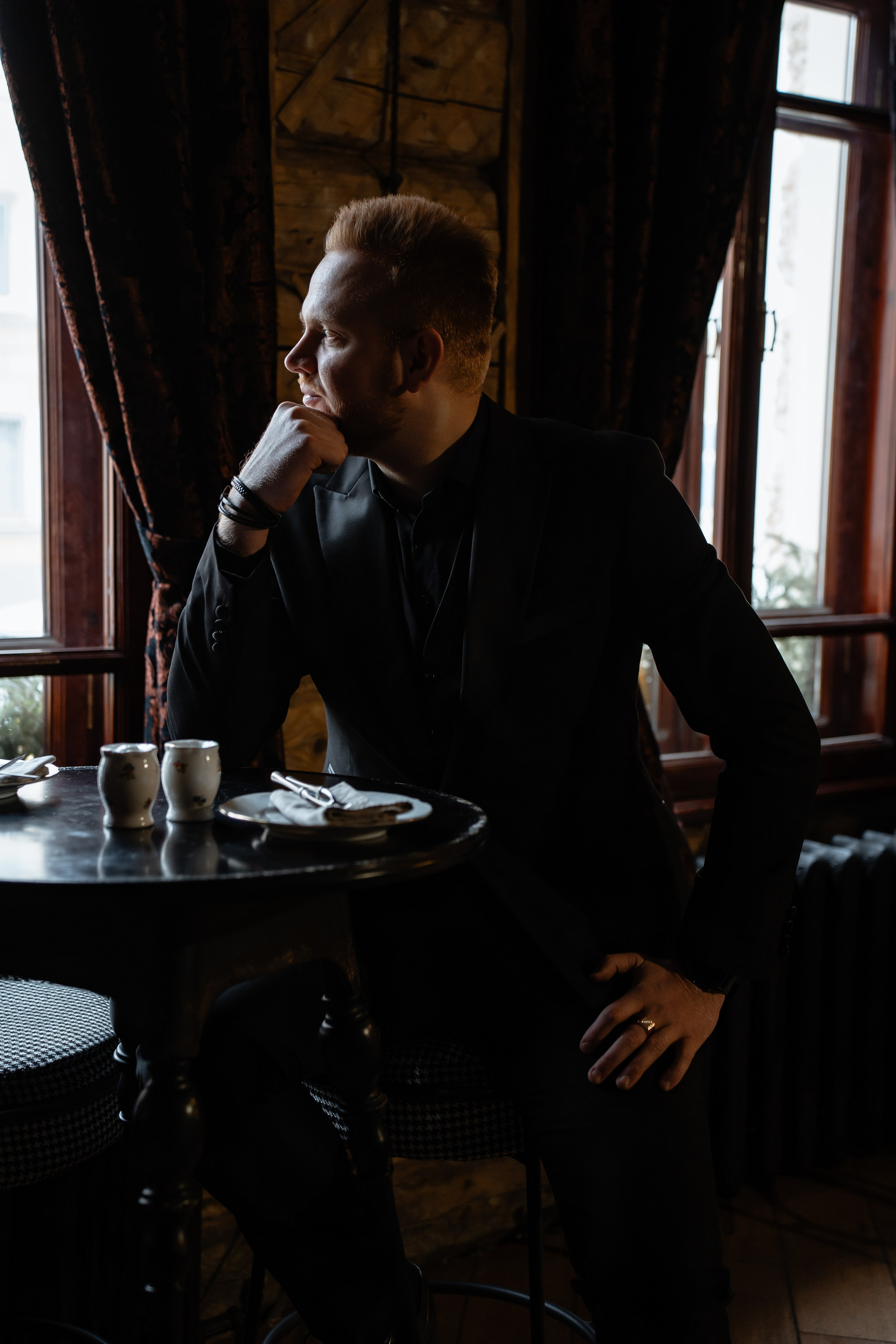 Бар Посольство_Евгений и Алена. Свадебный и семейный фотограф в Самаре Салахова Гулина