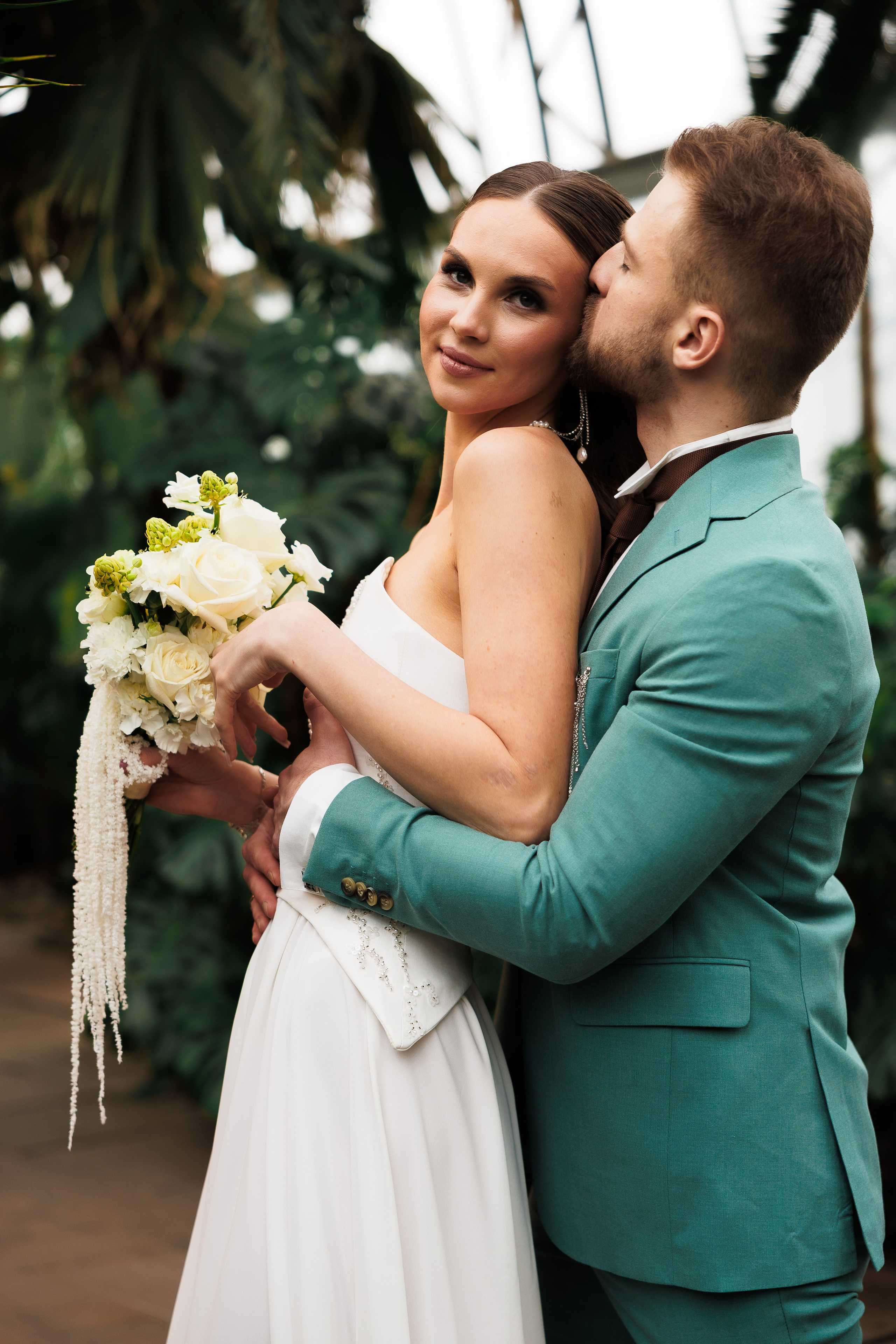 Свадебная прогулка в оранжерее. Питер. Свадебный и семейный фотограф в Москве Красинская Мария