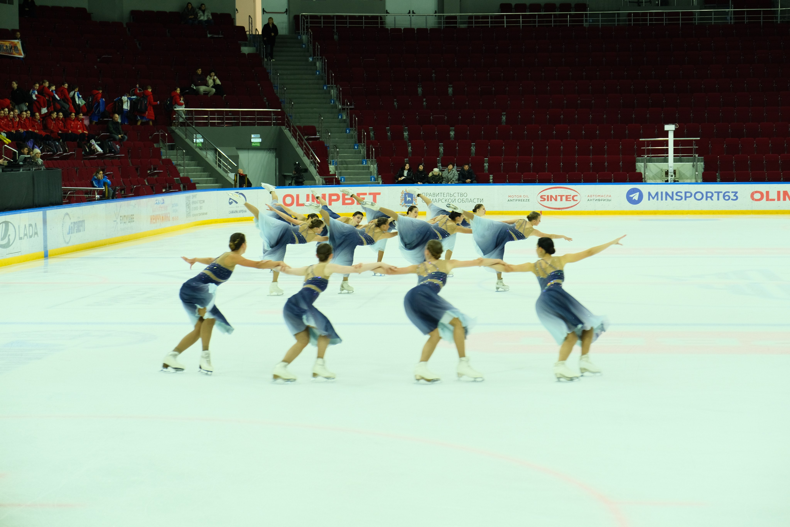 «Самарочка» этап кубка России по синхронному фигурному катанию. Александр Носов. Портретный и репортажный фотограф в Самаре