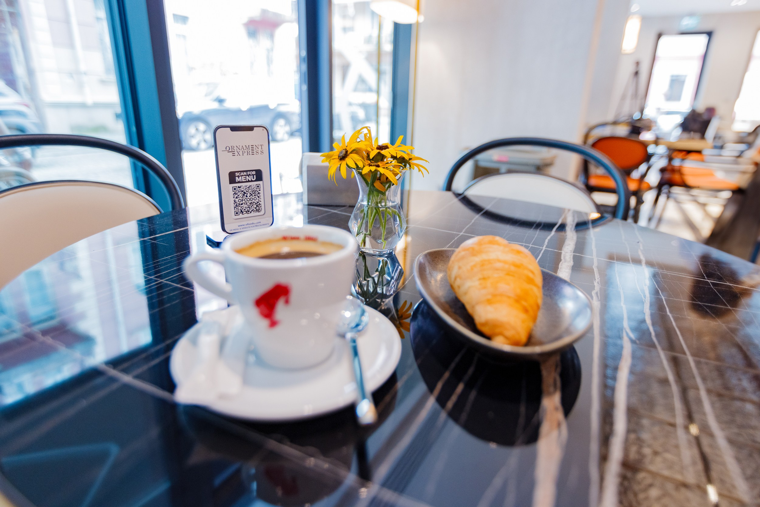 HOTEL PIAZZA EPIGRAPH (BATUMI). Режиссёр, клипмейкер, фотограф — Андрей Охота