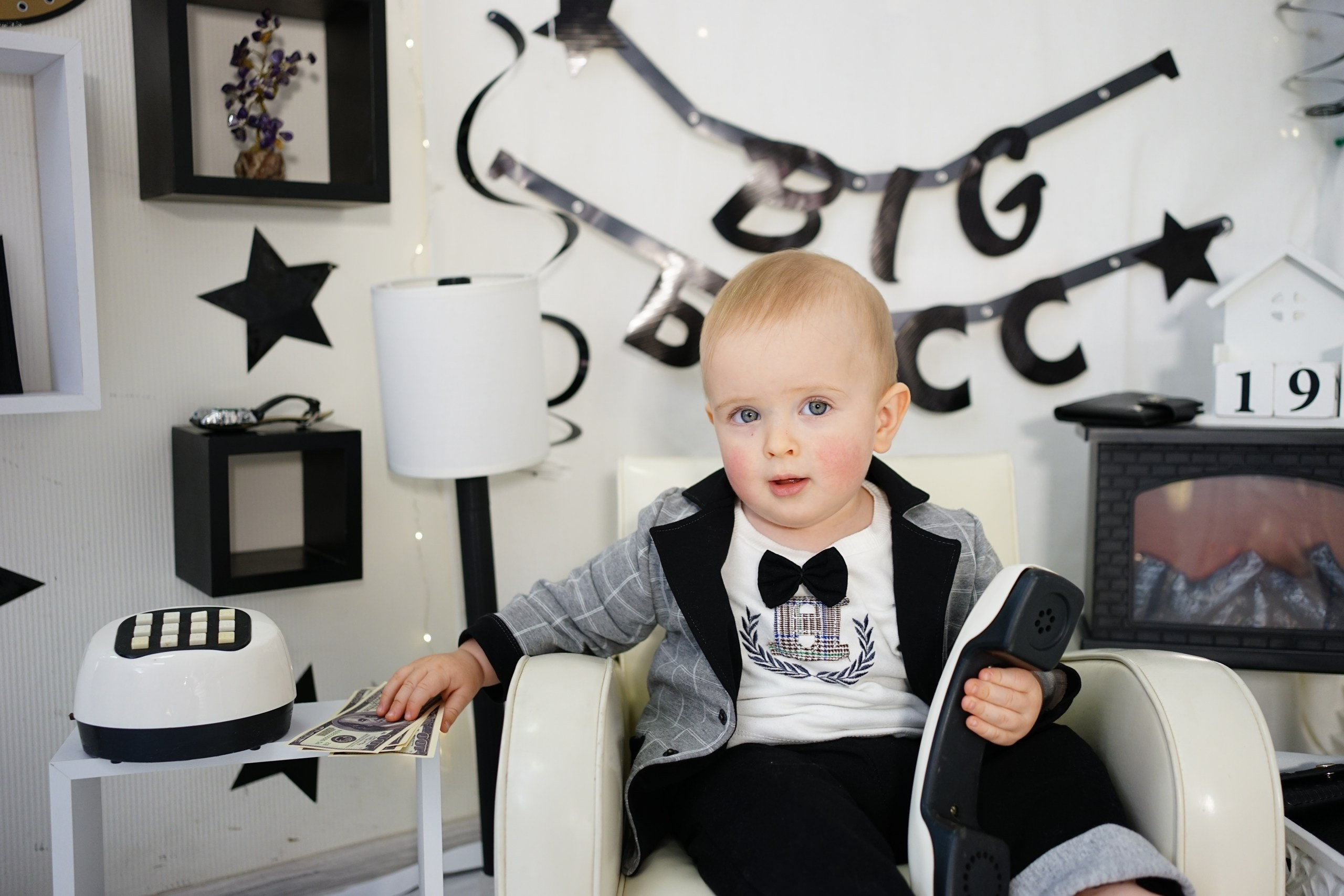 Фотосессия на Годик для Мальчиков. Детская Фотостудия ГОДОВАСИКИ в Санкт-Петербурге фотосесия на годик