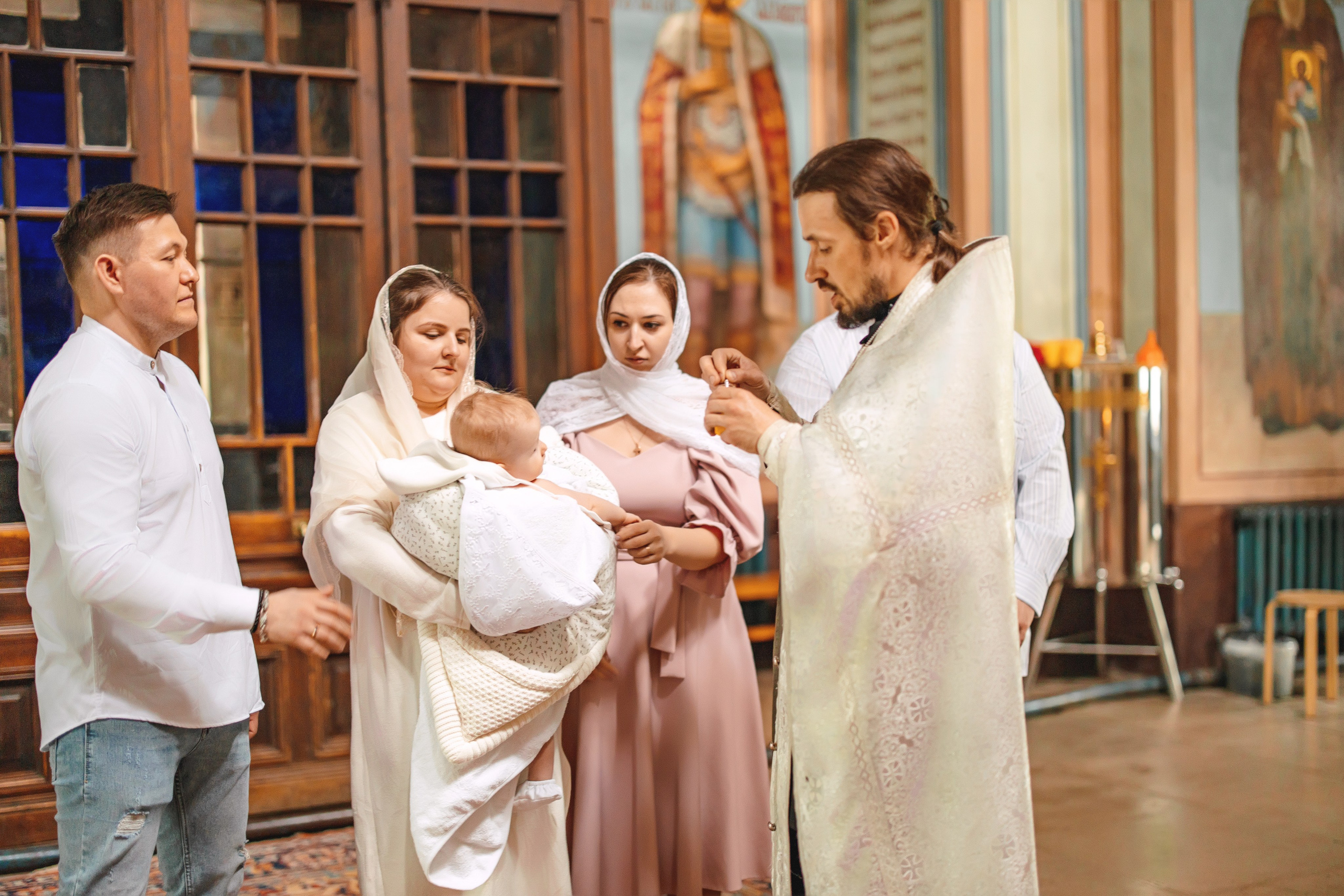 Крещение Евы. Александр Антонов. Профессиональный свадебный, репортажный фотограф в Москве, Подольске. Фото+Видео на любой праздник