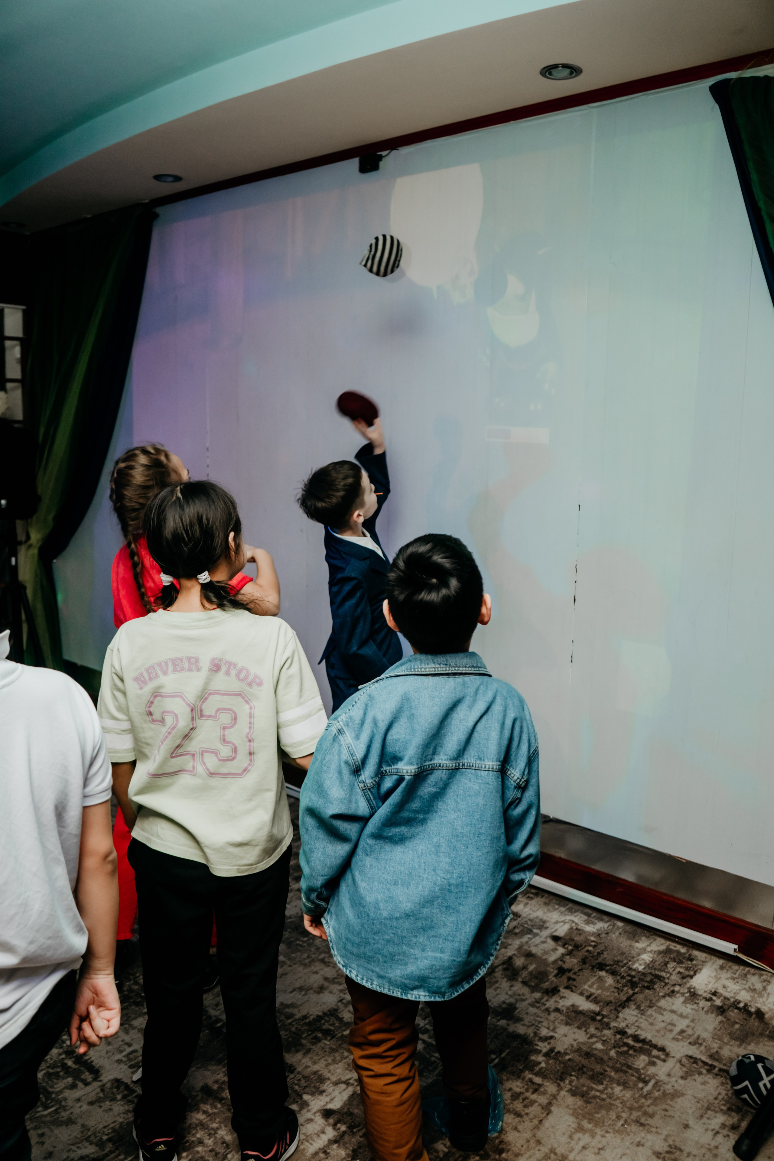 Детский фотограф в Улан-Удэ. сьемка утренников, школьных выпускных и детских праздников. Фотограф в Улан-Удэ. Свадебный фотограф в Улан-Удэ