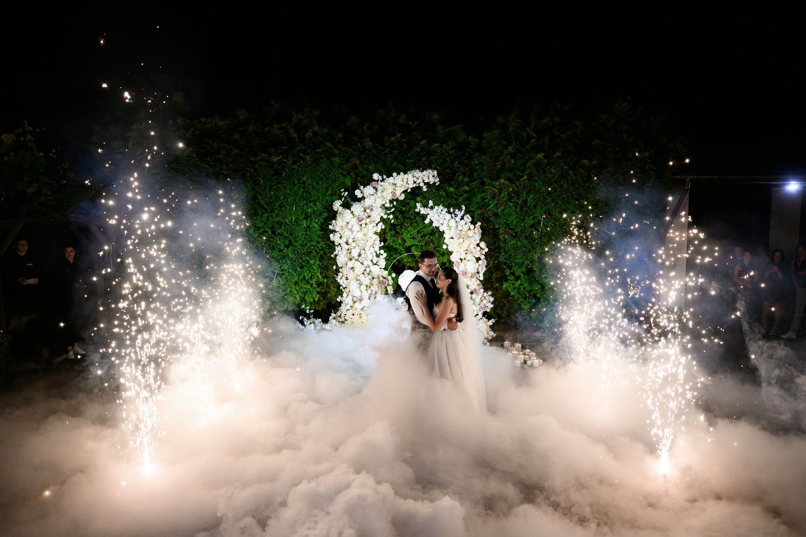 Фотограф на свадьбу Минск Москва Санкт-Петербург Свадебный фотограф Фотограф на свадьбу Репортажный фотограф Love Story Свадебная прогулка. Свадебный фотограф — Крюков Константин