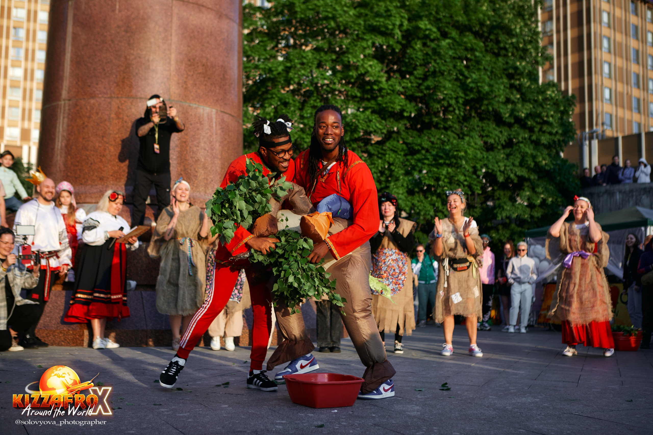 OPEN-AIR KizzAfro. Свадебный фотограф