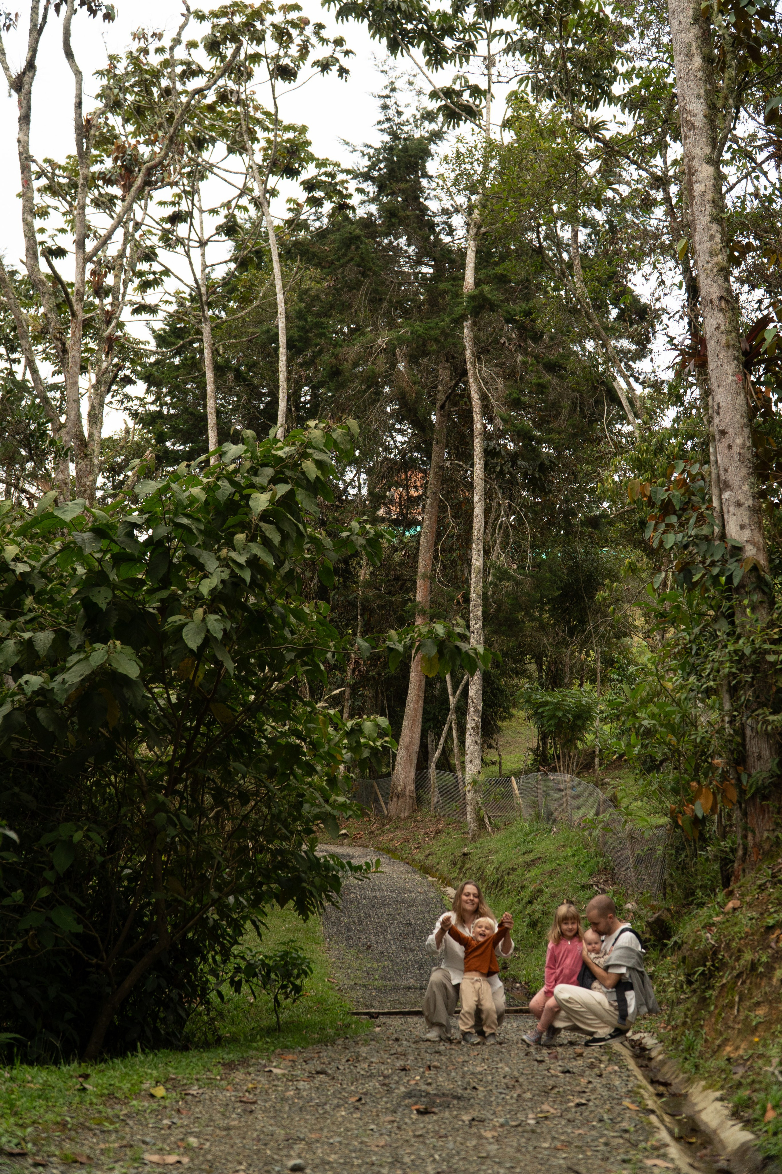 Olga and Family. Wedding Photographer in Barcelona and Medellin