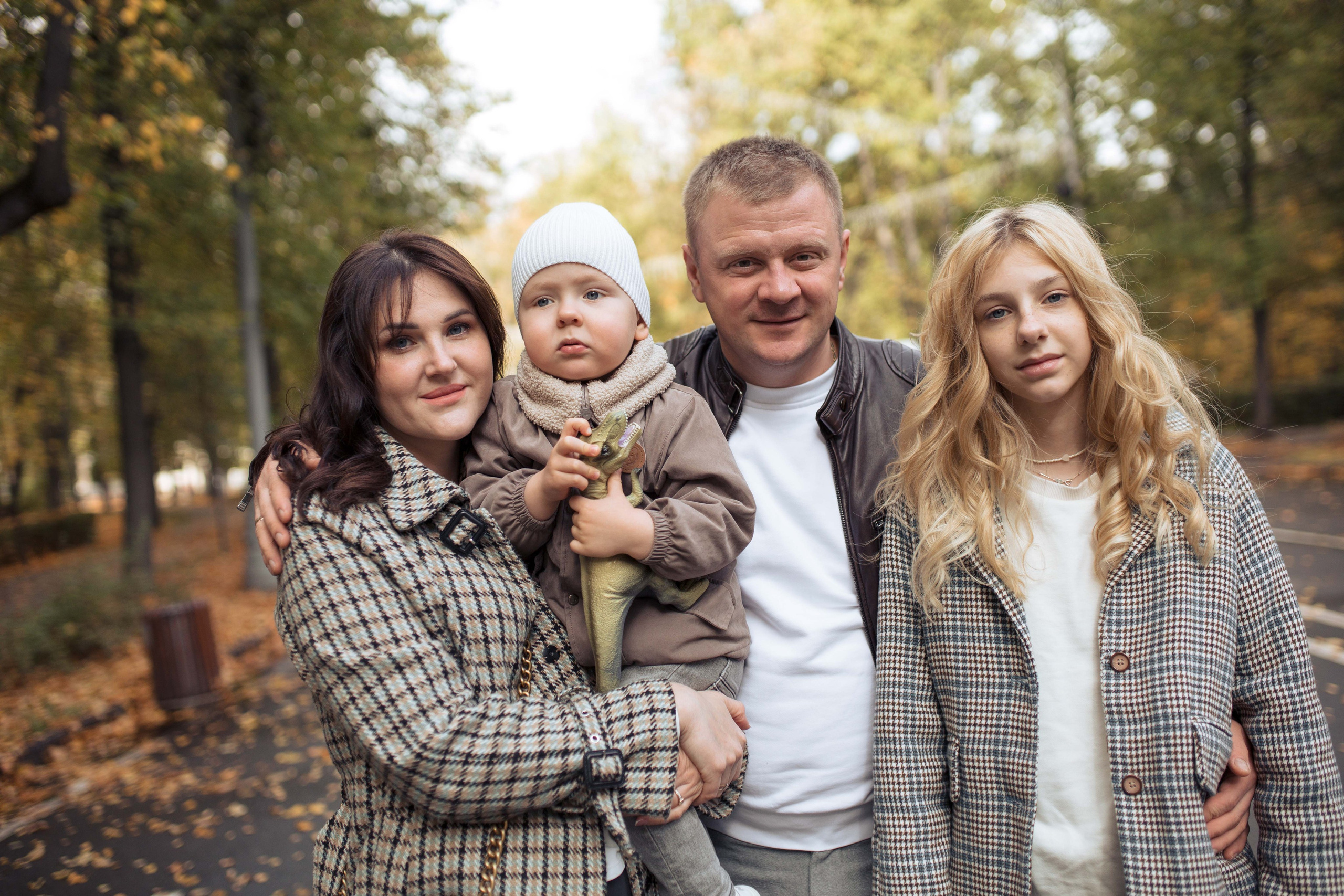 Семейная фотосессия в парке, прогулка по парку. Фотограф Валерия Горбунова Подольск Бутово Видное Щербинка