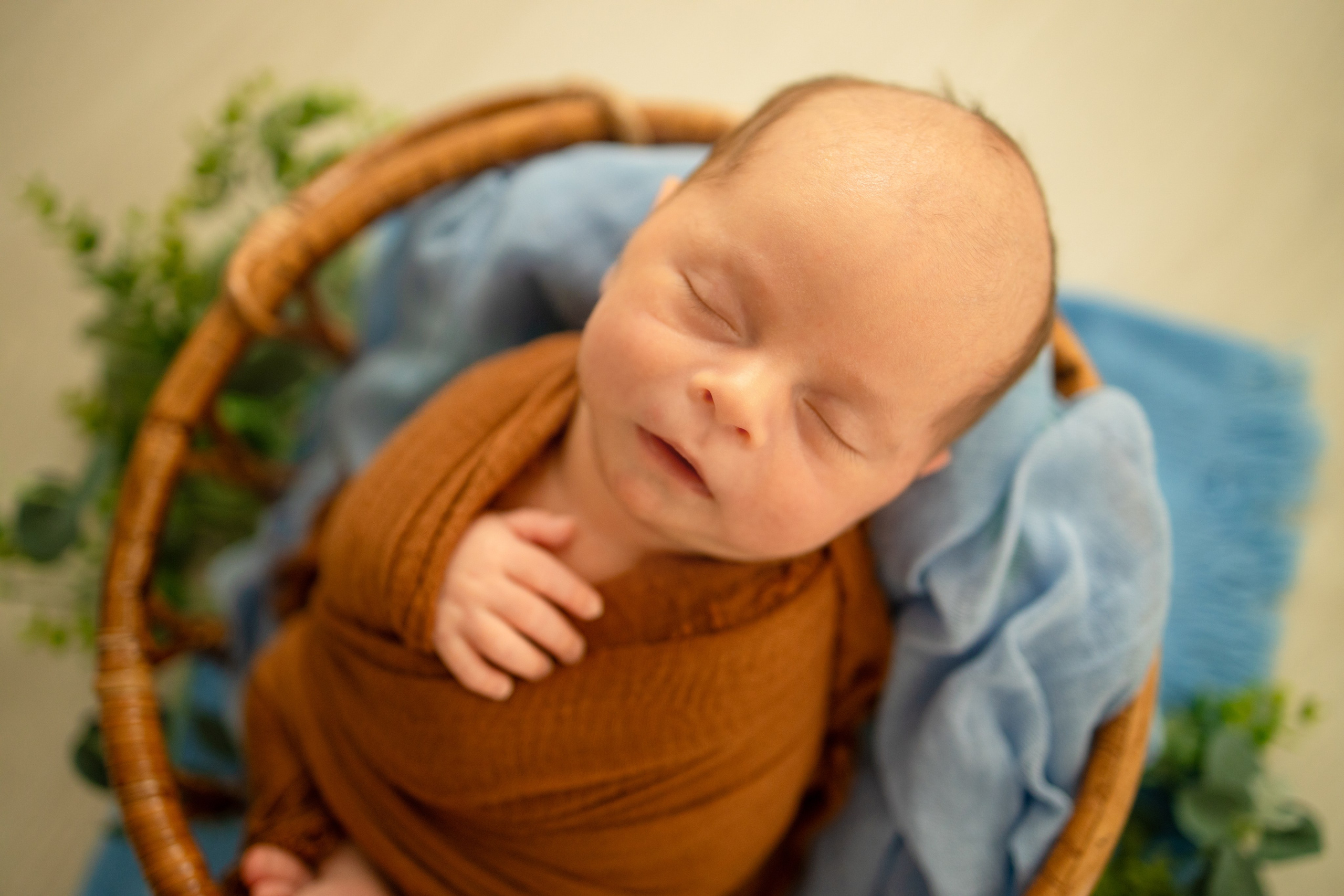 Ньюборн съёмка в студии. Семейный и Детский фотограф в Краснодаре Дарья Насаченко