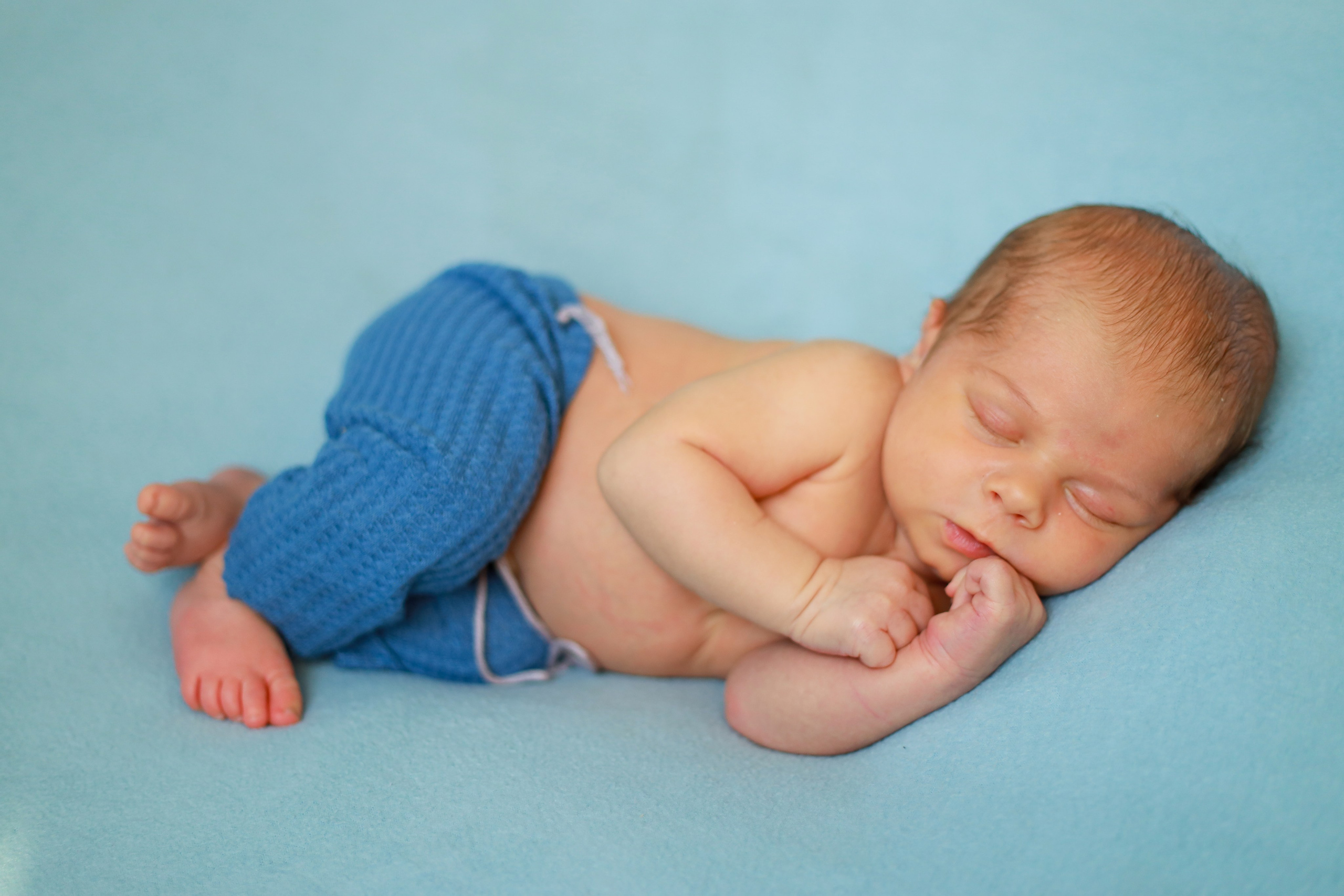 Ньюборн съёмка в студии. Семейный и Детский фотограф в Краснодаре Дарья Насаченко