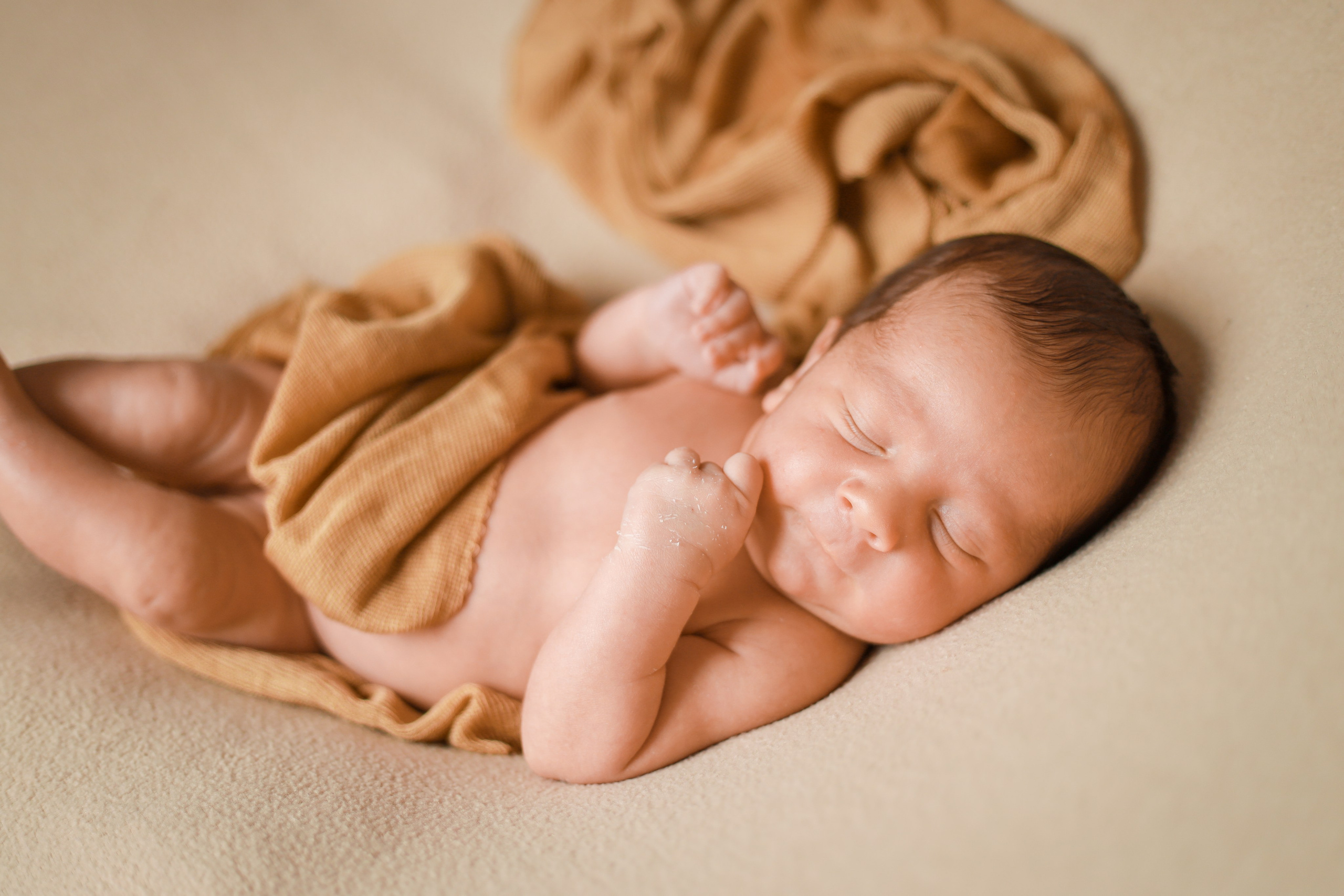 Ньюборн съёмка в студии. Семейный и Детский фотограф в Краснодаре Дарья Насаченко