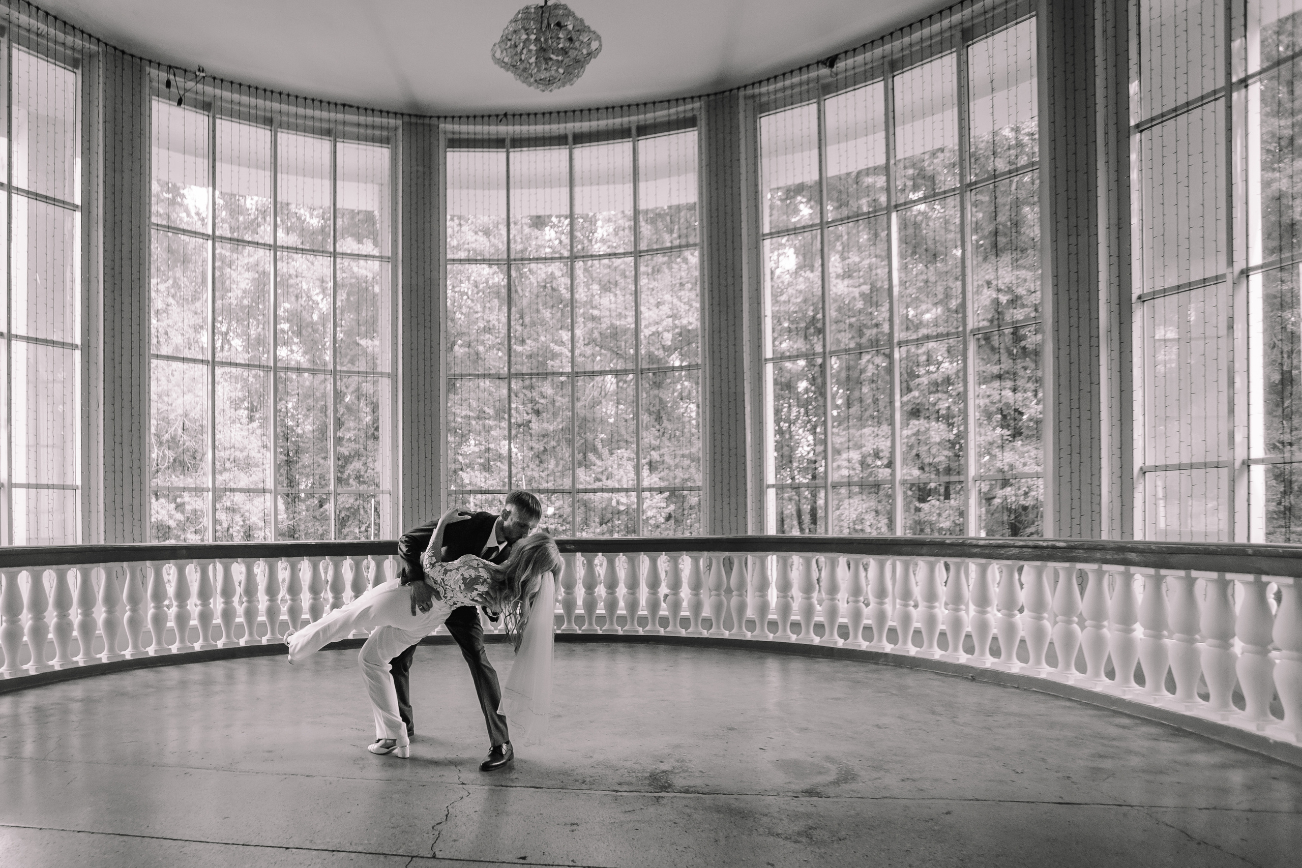 Фотосессия свадьба Новокузнецк Свадебная фотосессия Фотограф на&nbsp;свадьбу  Дворец культуры им. Дзержинского