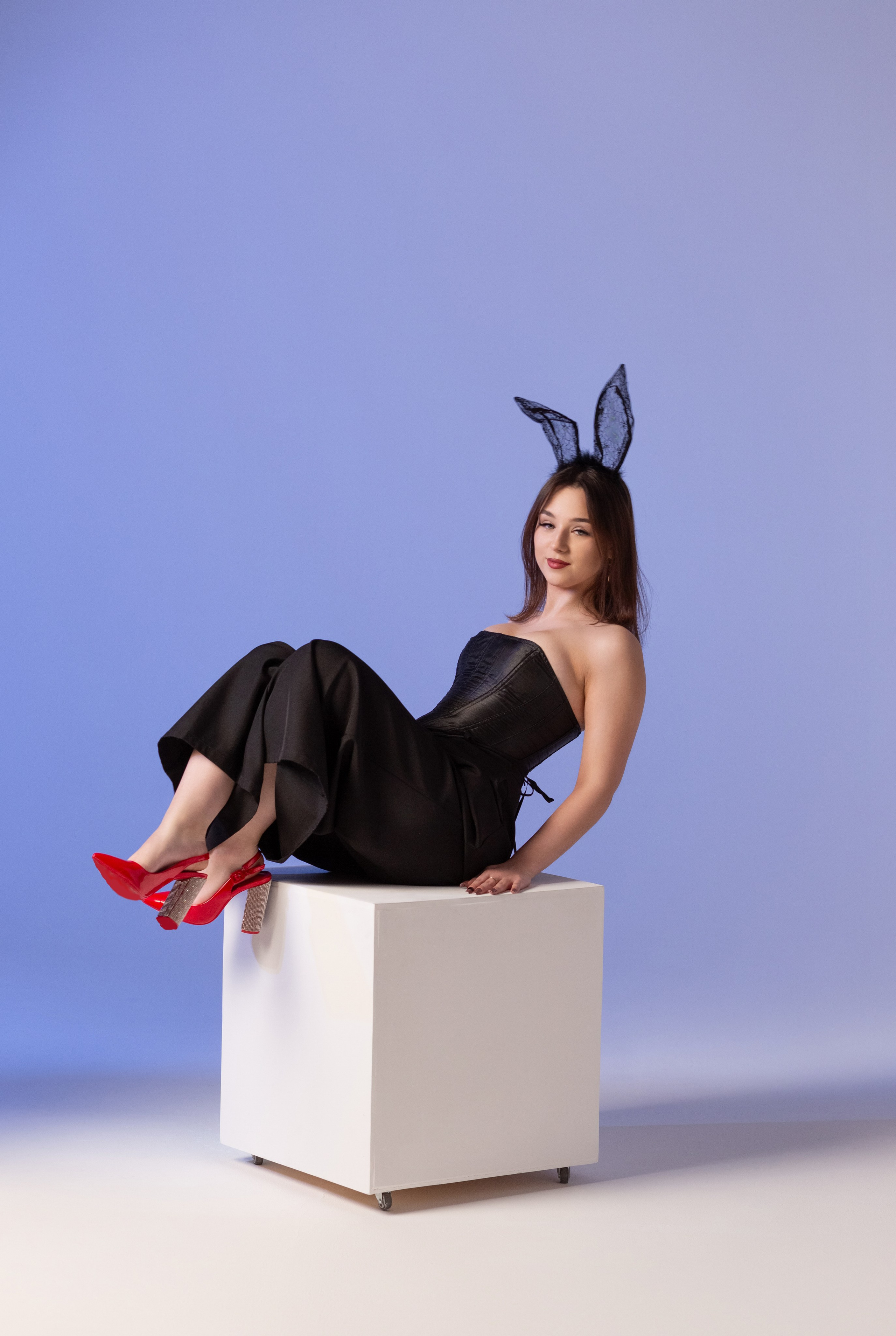 Синий кролик. Вера Соколова фотограф Воронеж