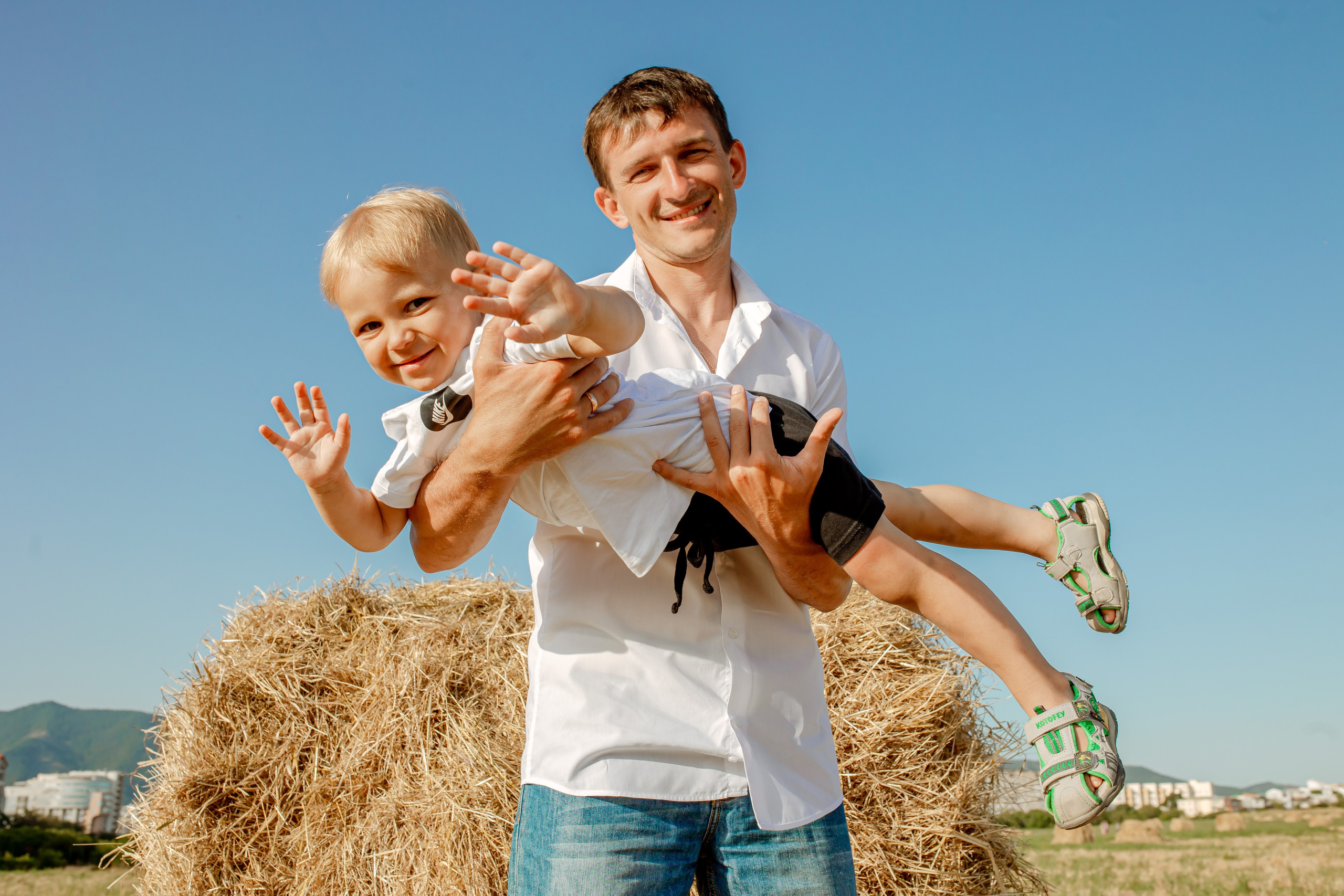 Анна, Денис, Сергей, Кирилл, Иван и Маша. Фотограф в Геленджике, Архипо-Осиповке, Абрау-Дюрсо, Кринице Виктория
