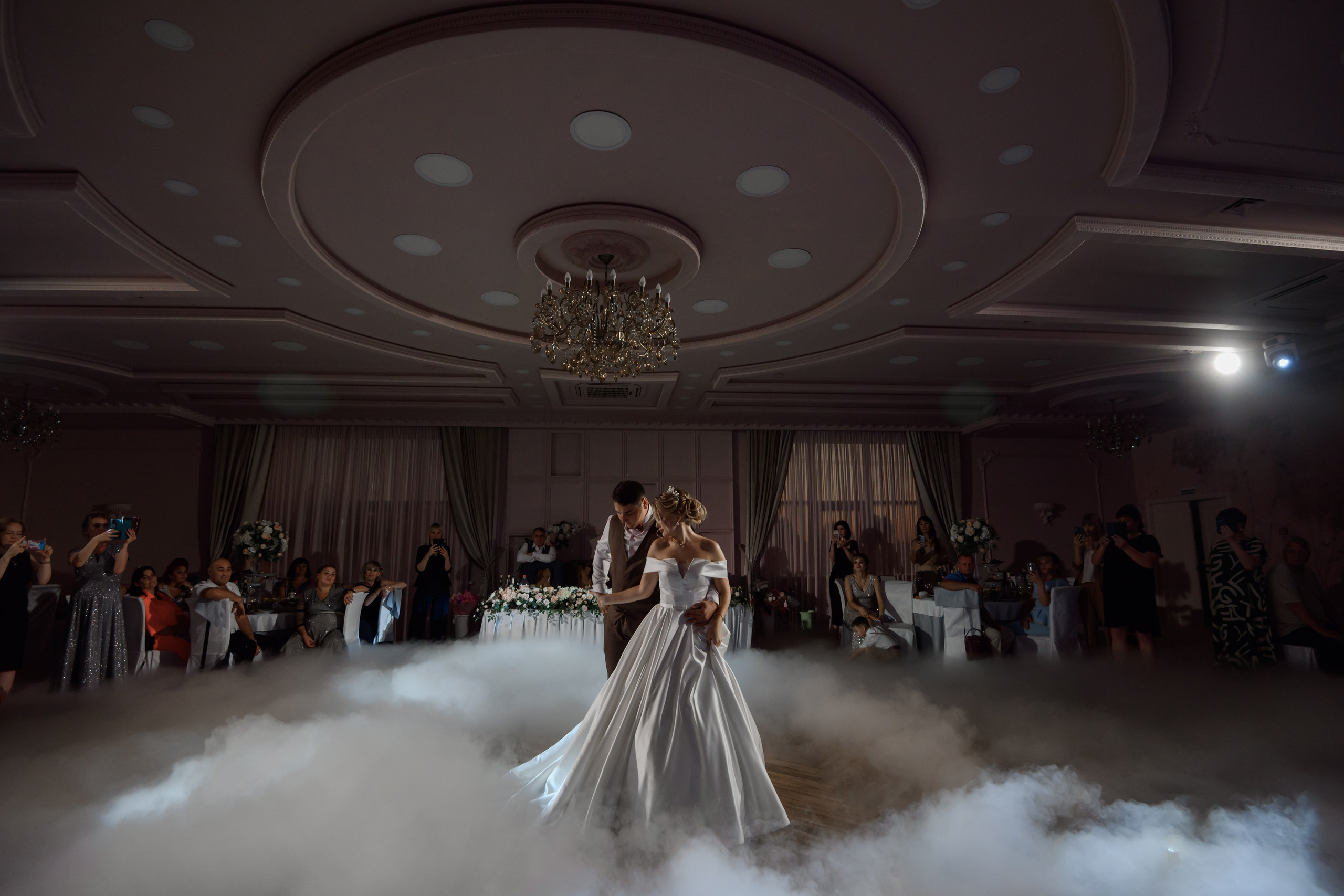 T & A. Свадебный фотограф в г. Астрахань. Так же выезжаю в другие города