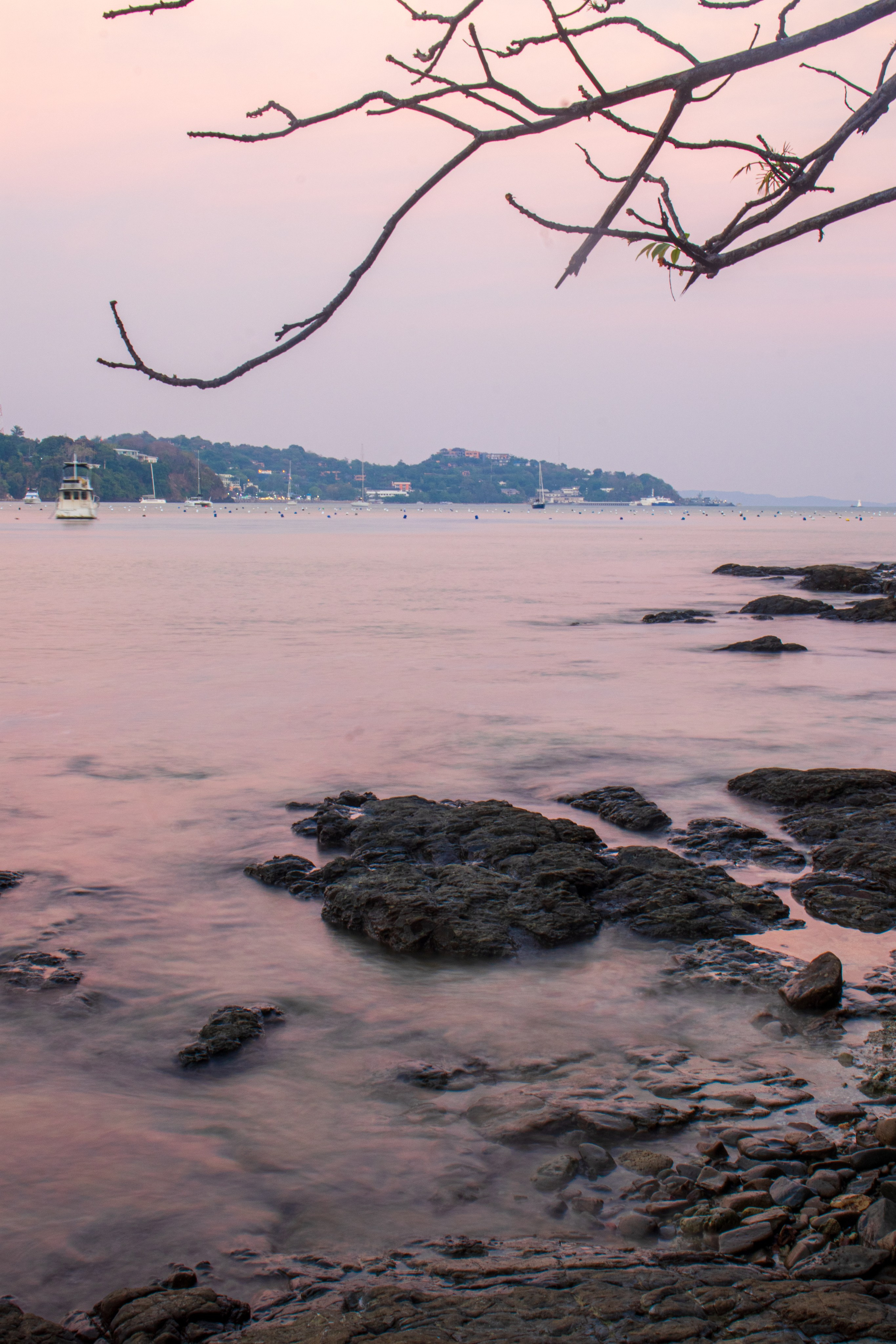 Портретная и контент-фотосессия на Пхукете. Photographer in Phuket