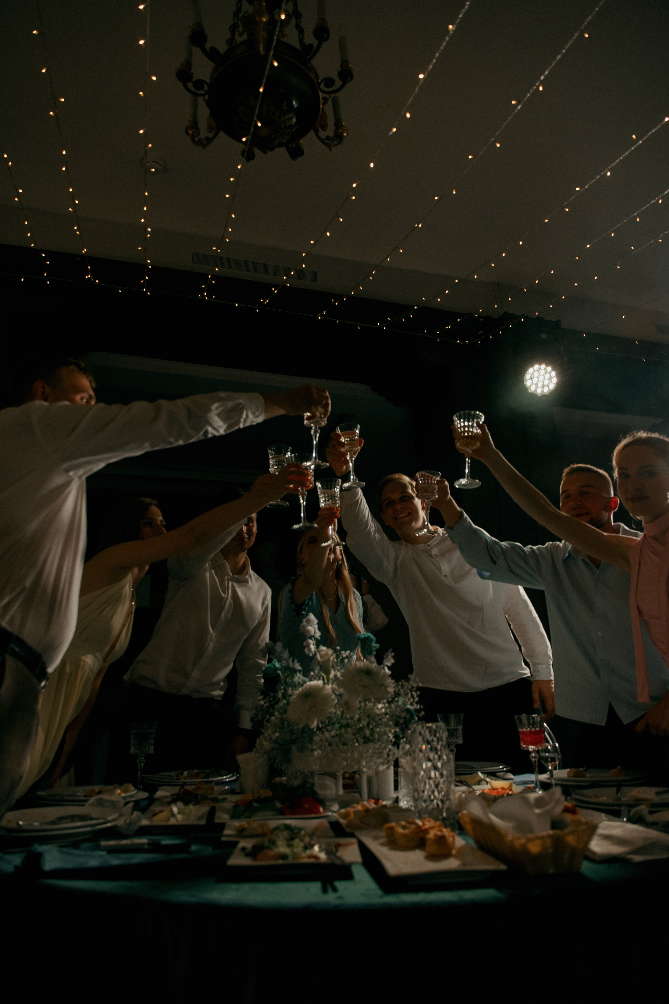 Свадебный ужин в ресторане АРХИТЕКТОР. Свадебный фотограф Москва