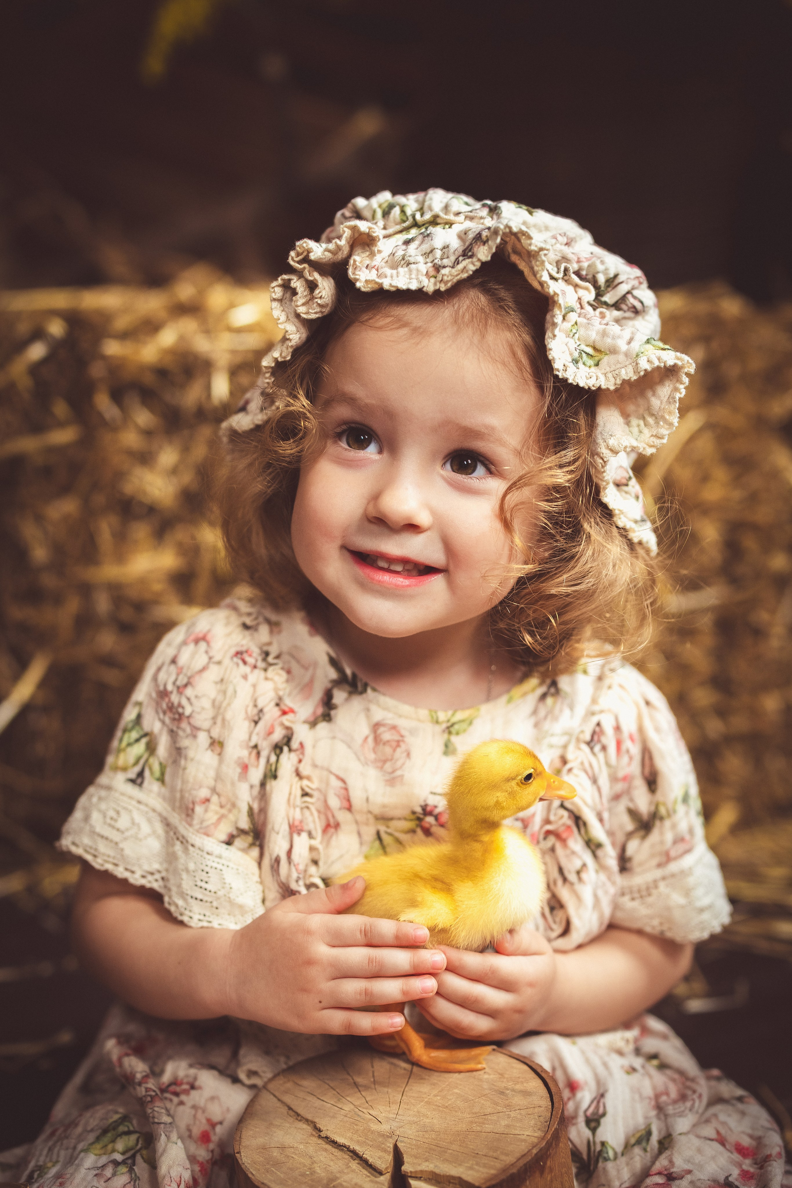 Пасхальный фотопроект с козочкой и утятами, в фотостудии «Эль» 2024 г. Семейный и детский фотограф в Краснодаре Анна Трашкова