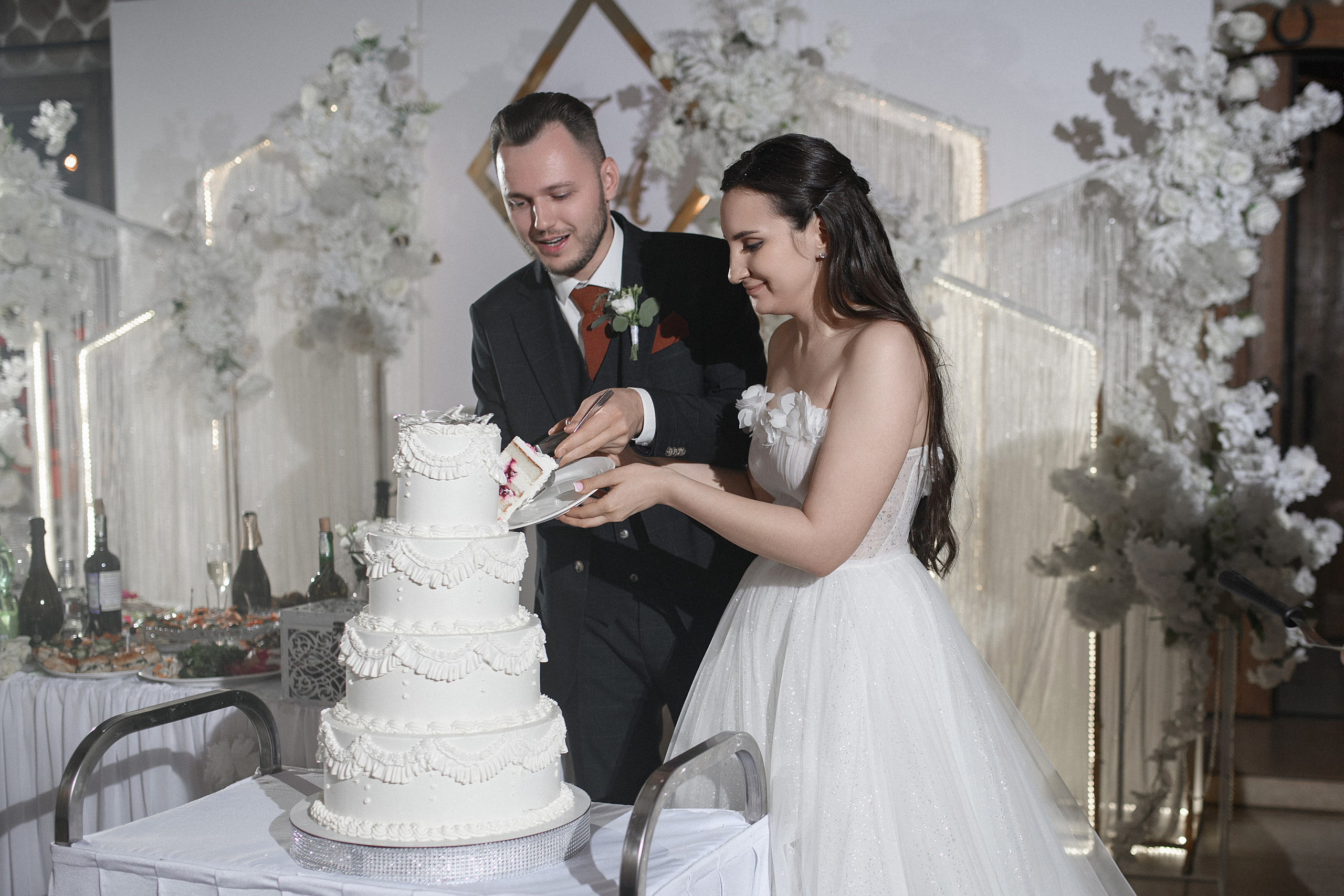 Александр и Александра. Свадебный фотограф Белгород Валуйки Старый Оскол Воронеж