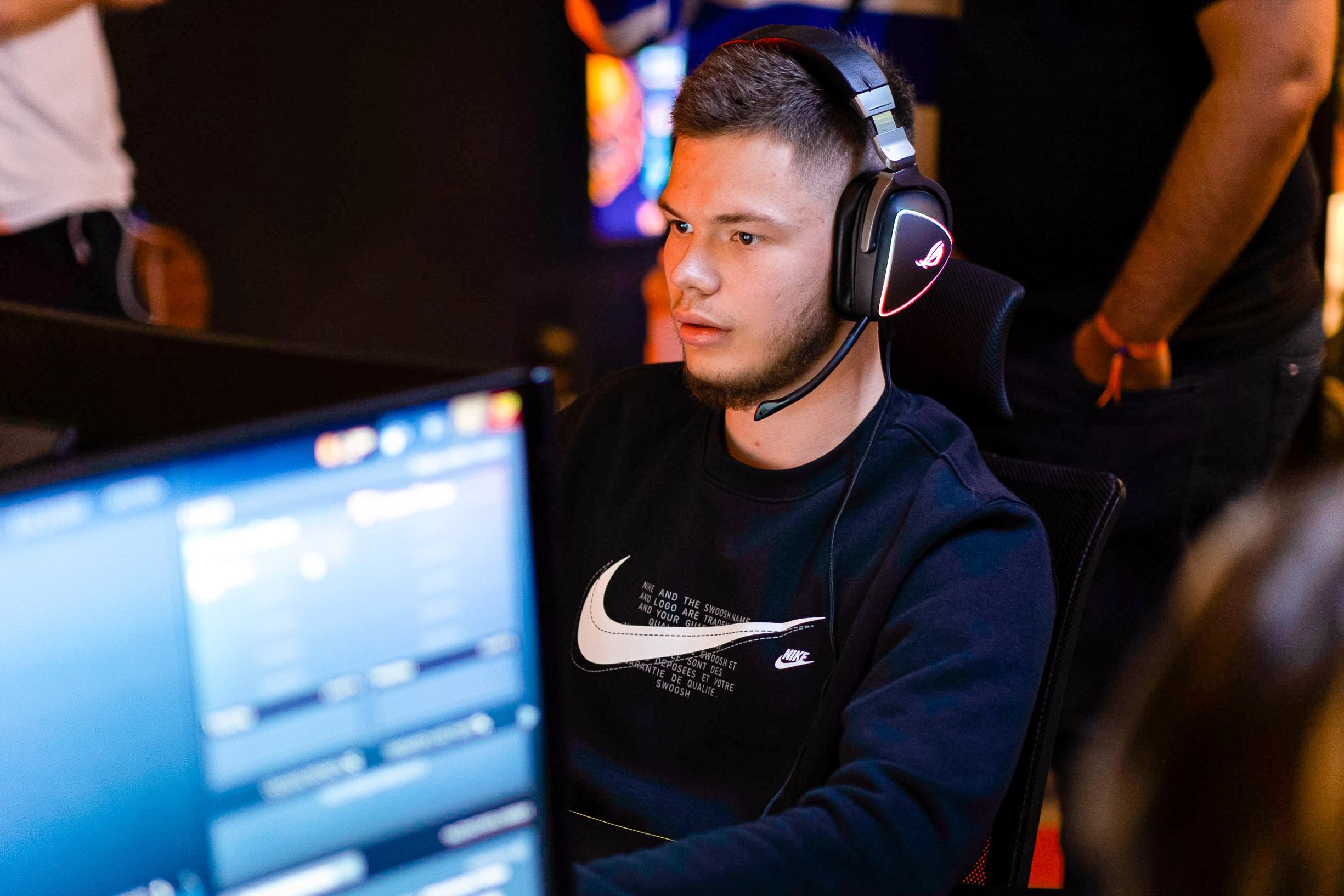 Win Line.Турнир по Dota2 и трансляция чемпионата International. Репортажный фотограф Денис Тихомиров. Москва