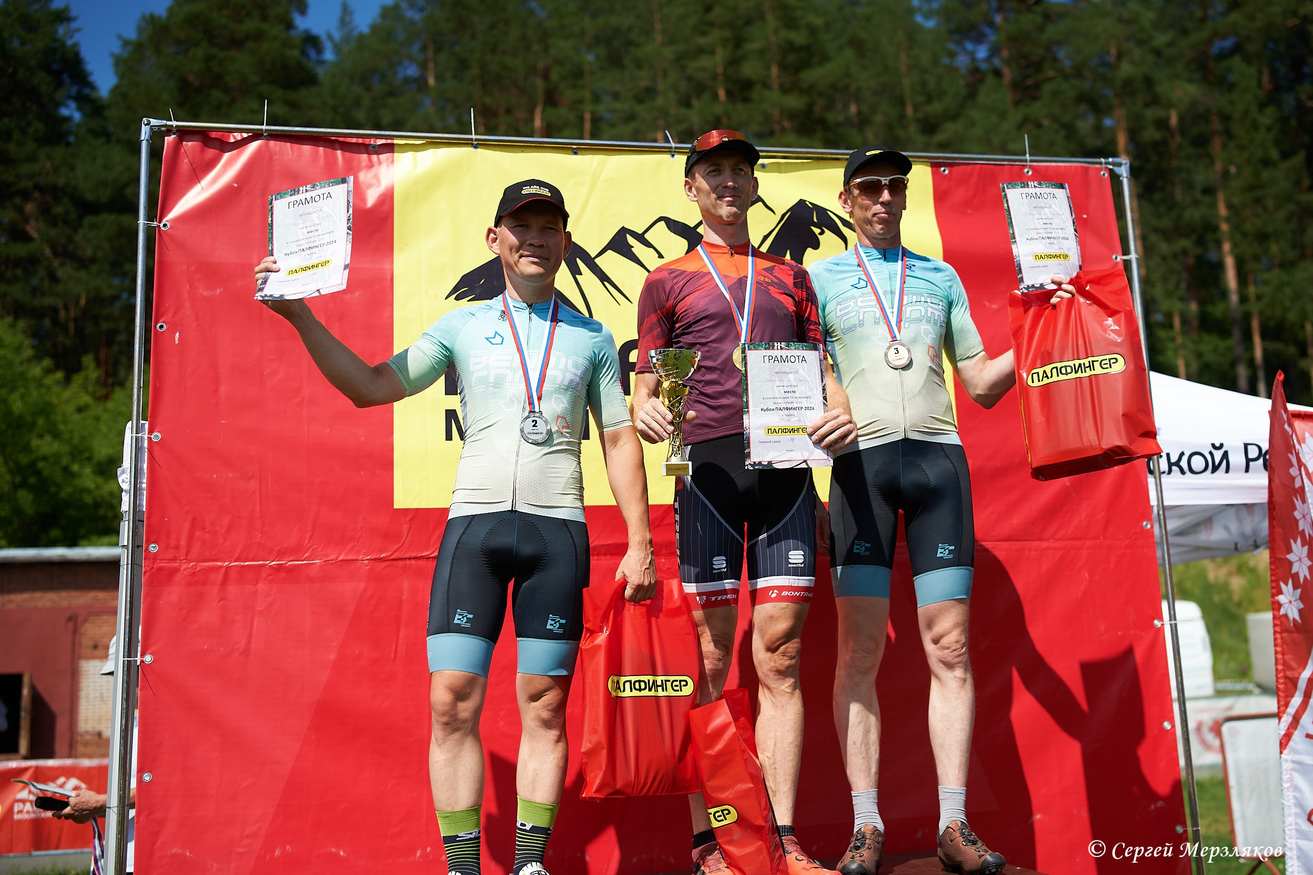 Кубок ПАЛФИНГЕР 2024 (MTB-XCO). Ижевск. 20.07.2024. Спортивный репортажный фотограф в Ижевске Сергей Мерзляков