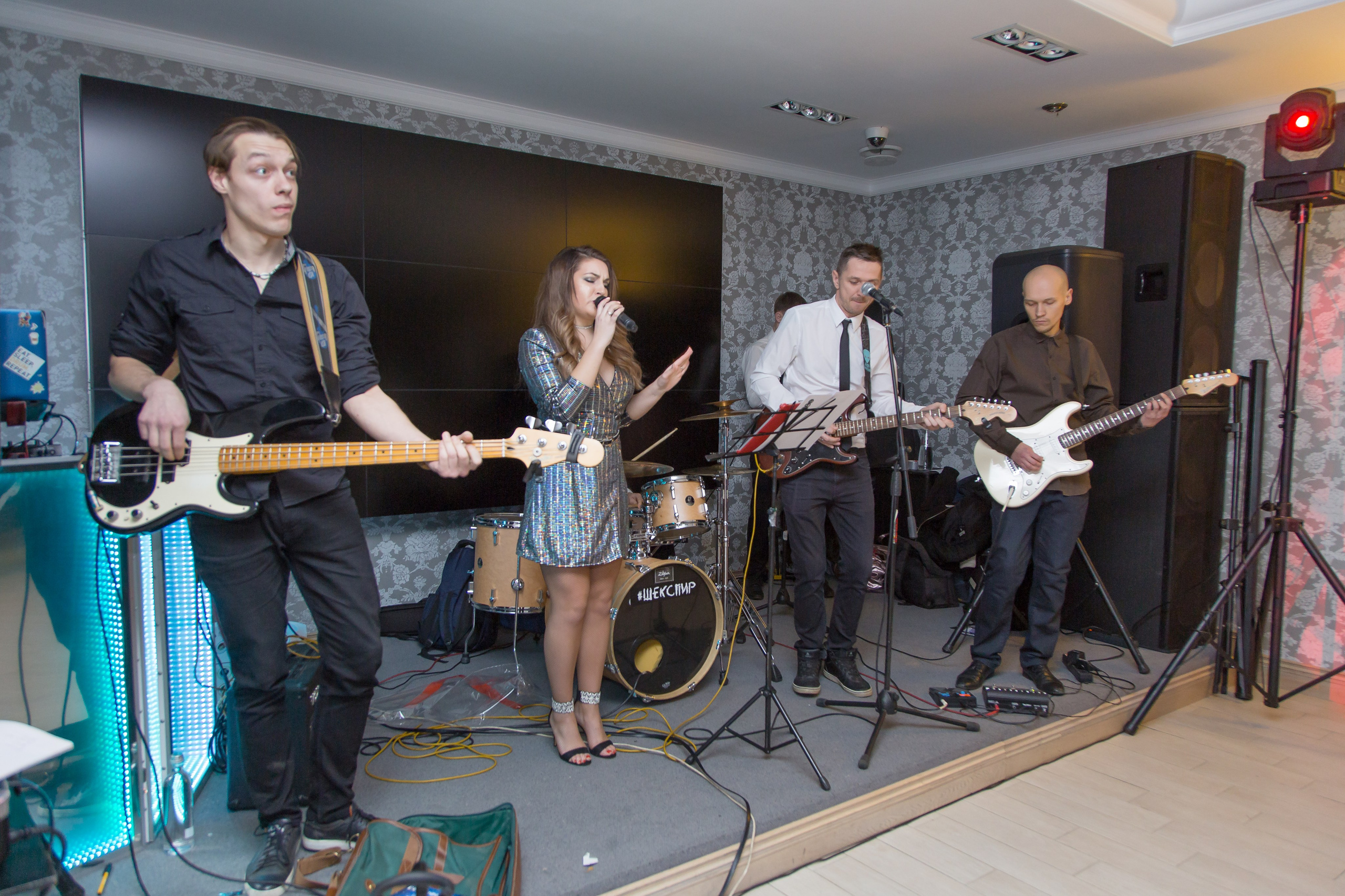 КОРПОРАТИВ НОВЫЙ ГОД. Главная