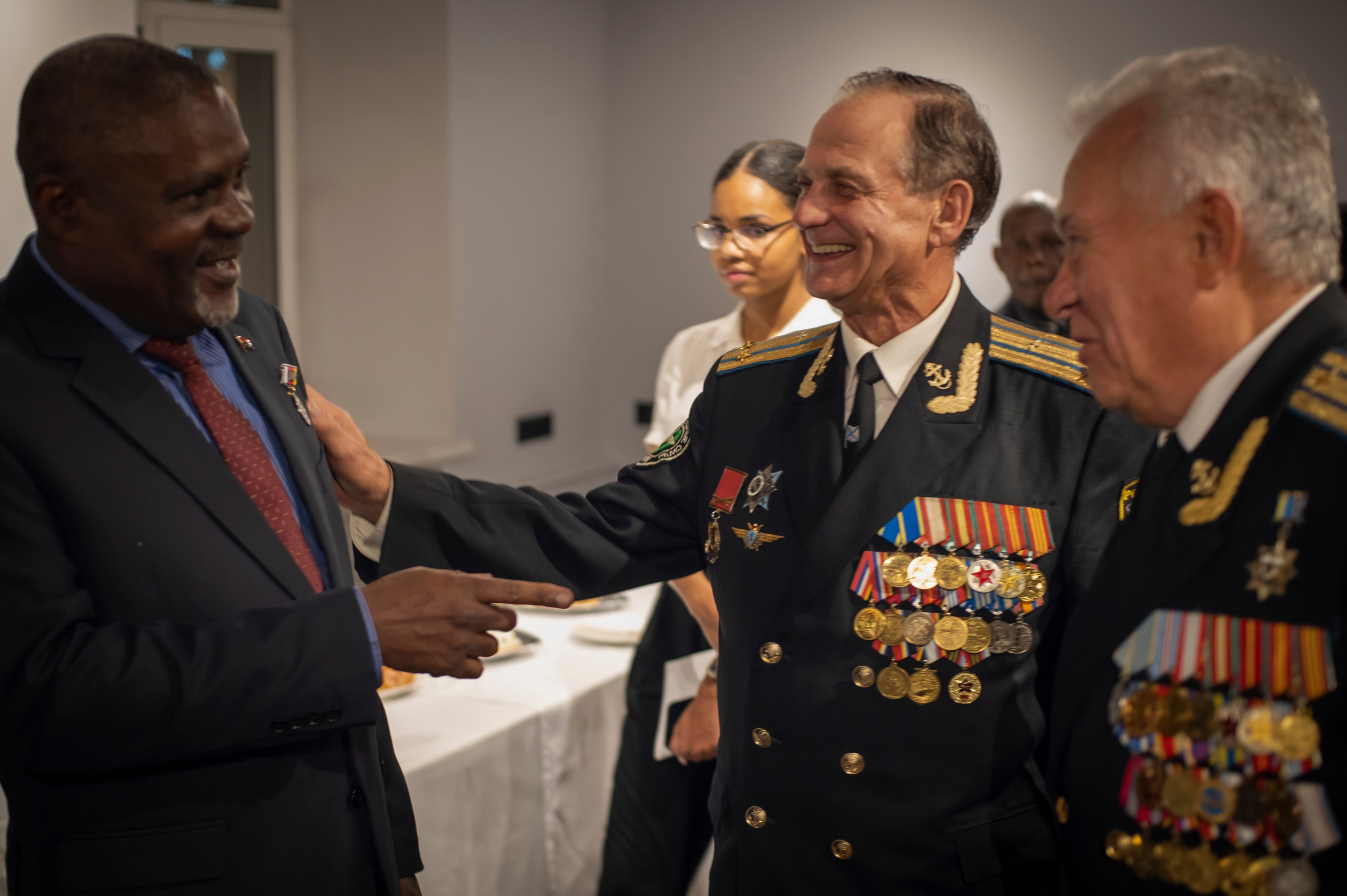 Ветераны Анголы «От прошлого к настоящему». Фотограф Роман Адлер