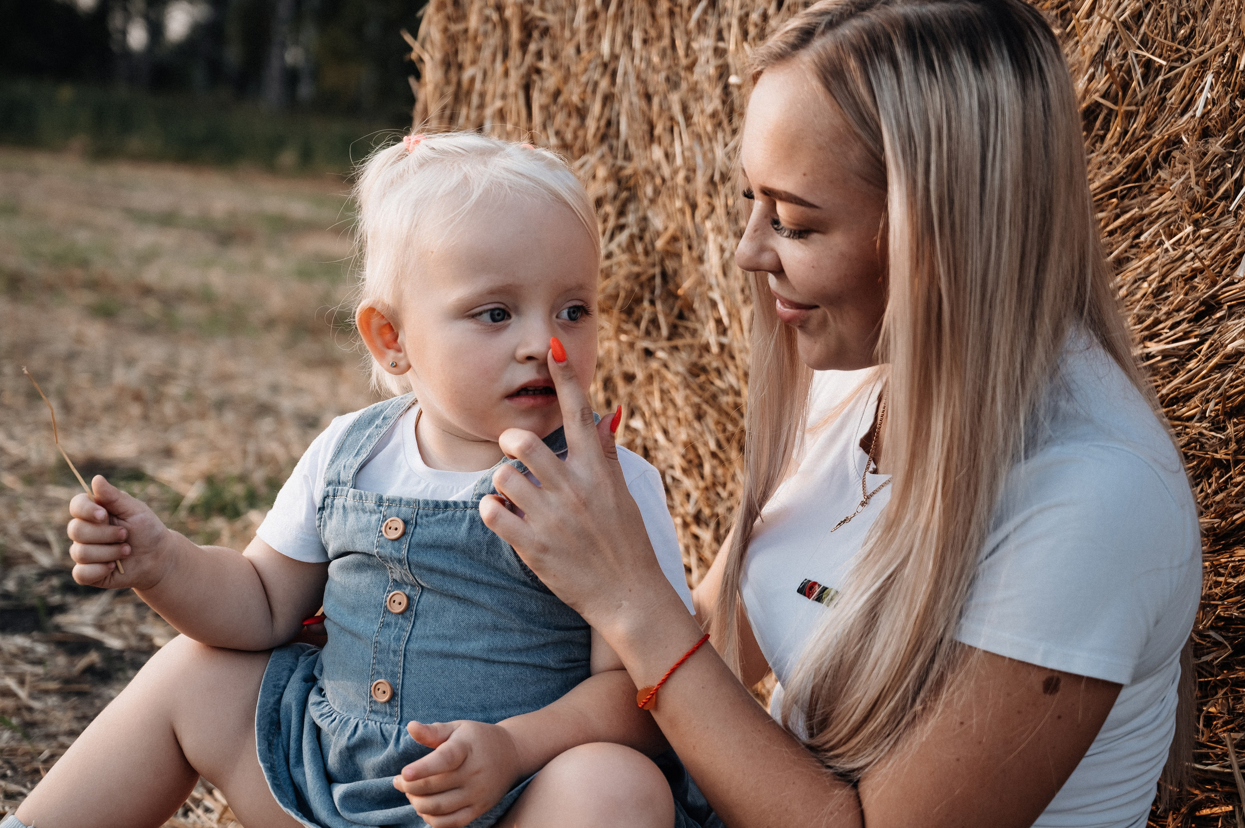 Алина и Лера. Фотограф Мария Строгонова