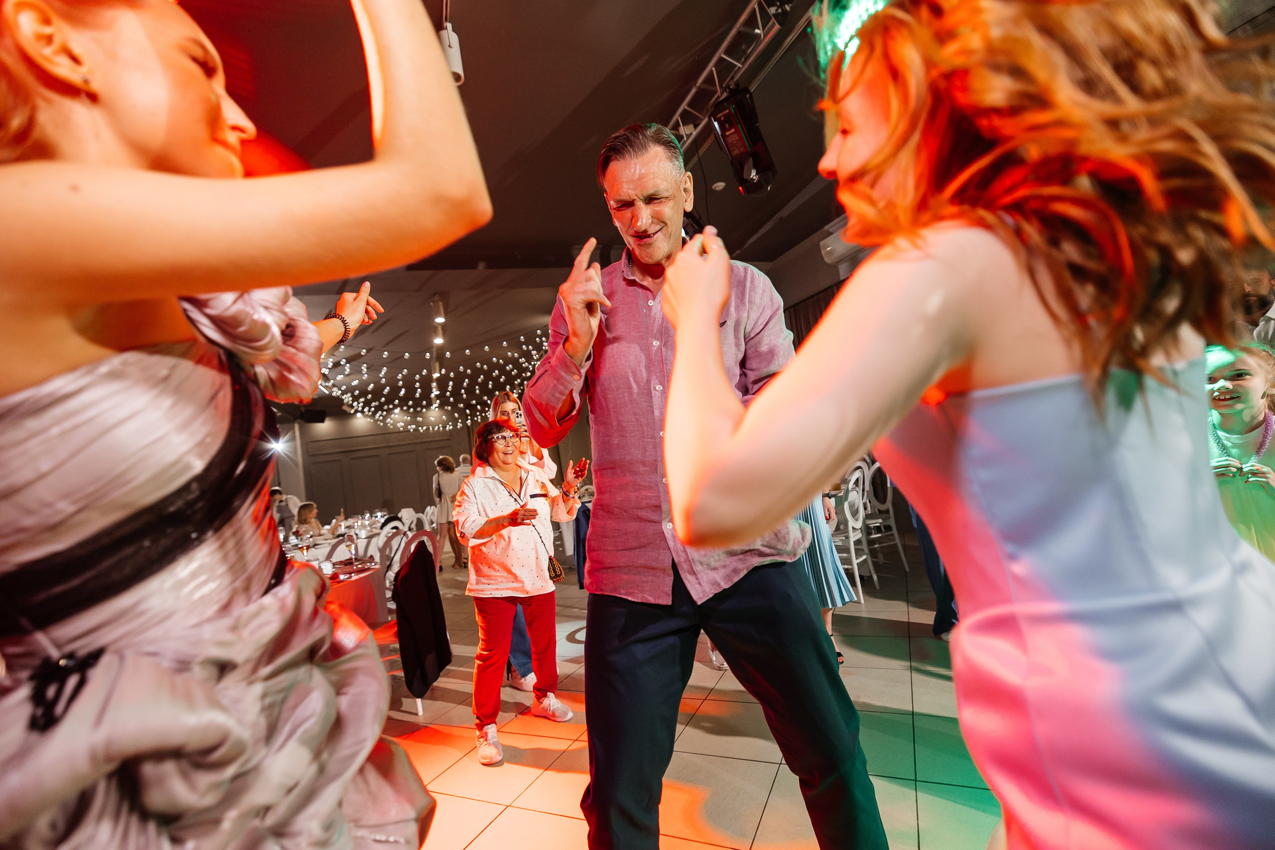 2023-06-23 Выпускной МБОУ СОШ № 10. Фотограф в Красноярске