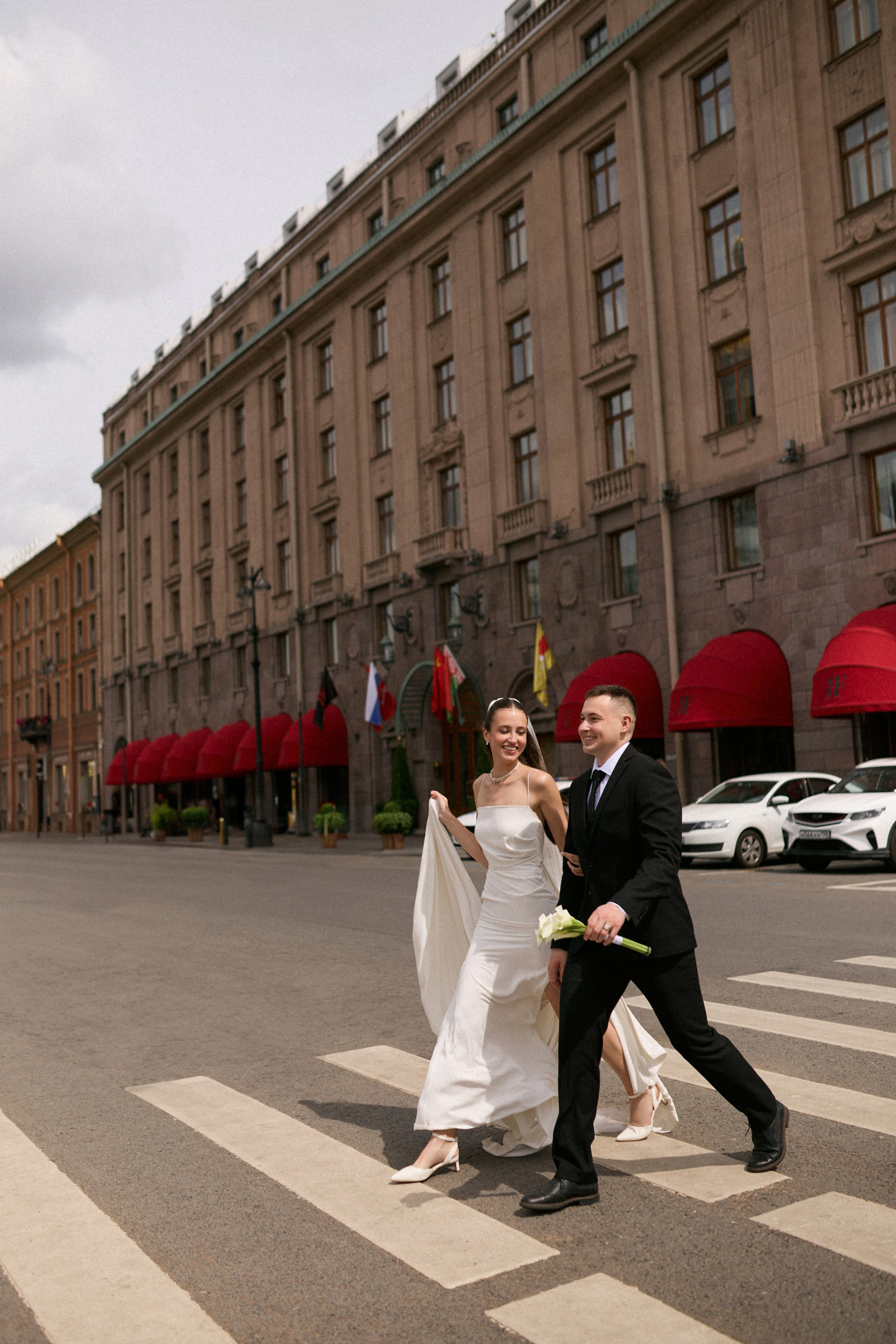 Тимур & Лиора. Сестры Карабаза. Фотографы и ретушеры в Москве и Санкт-Петербурге