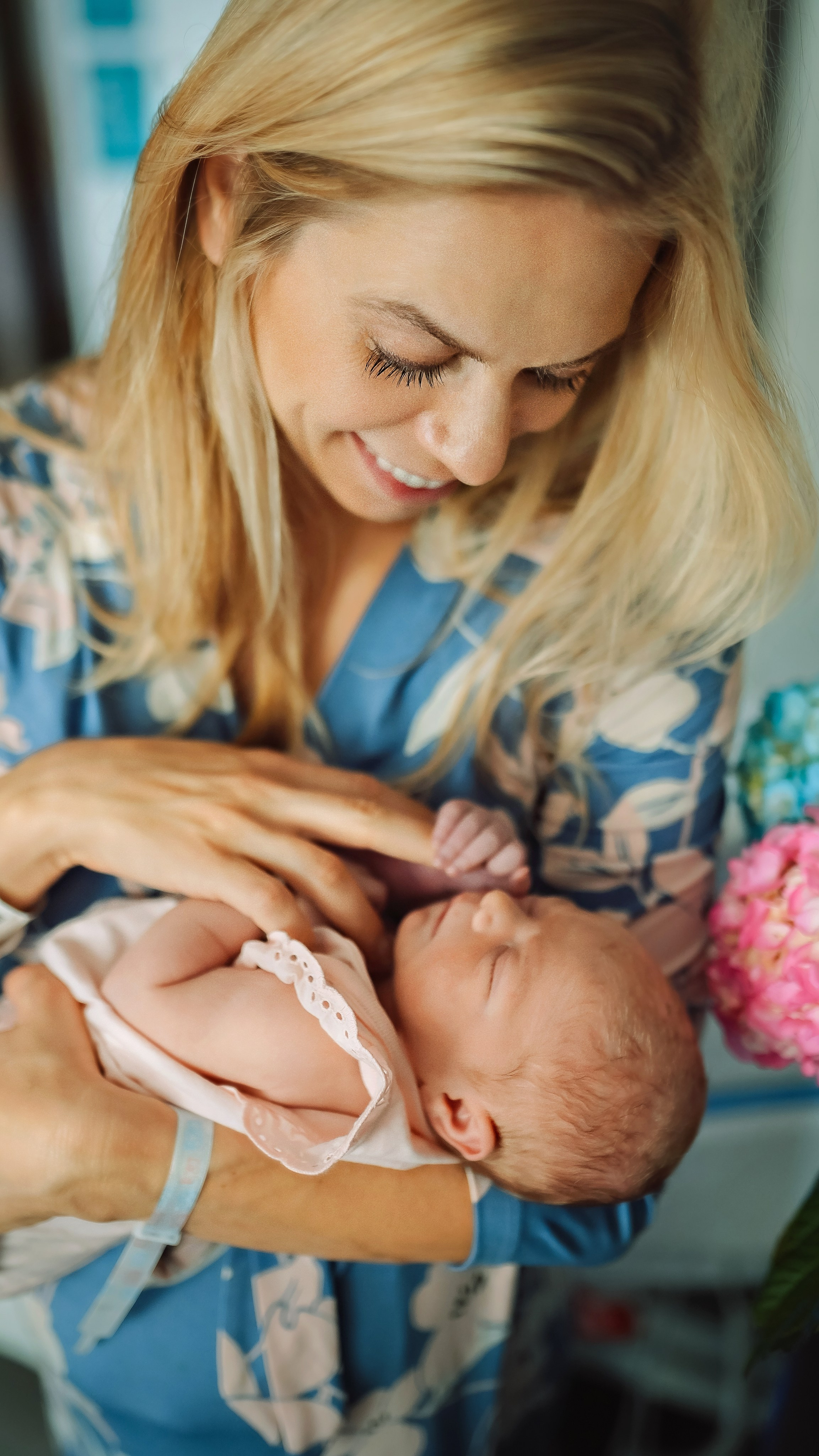 Fresh 24/48 newborn photos | First days in the hospital or at home | Anny Smirnova