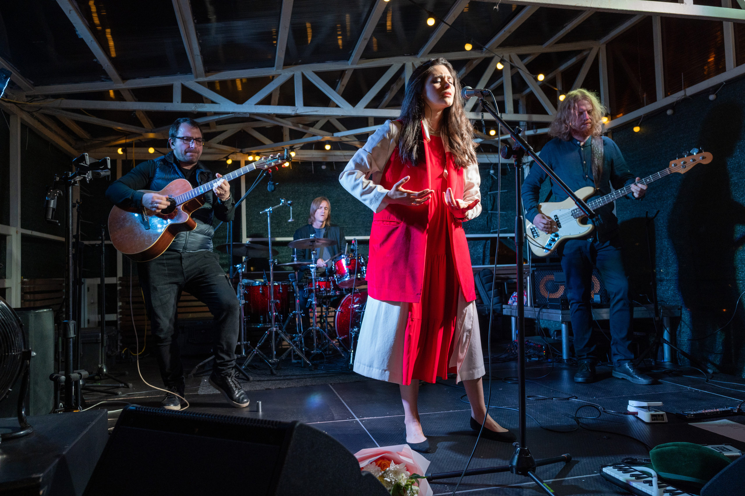 Женя Любич — концерт на крыше дизайн-завода «Флакон». Сайт фотографа Сергея Абрамова