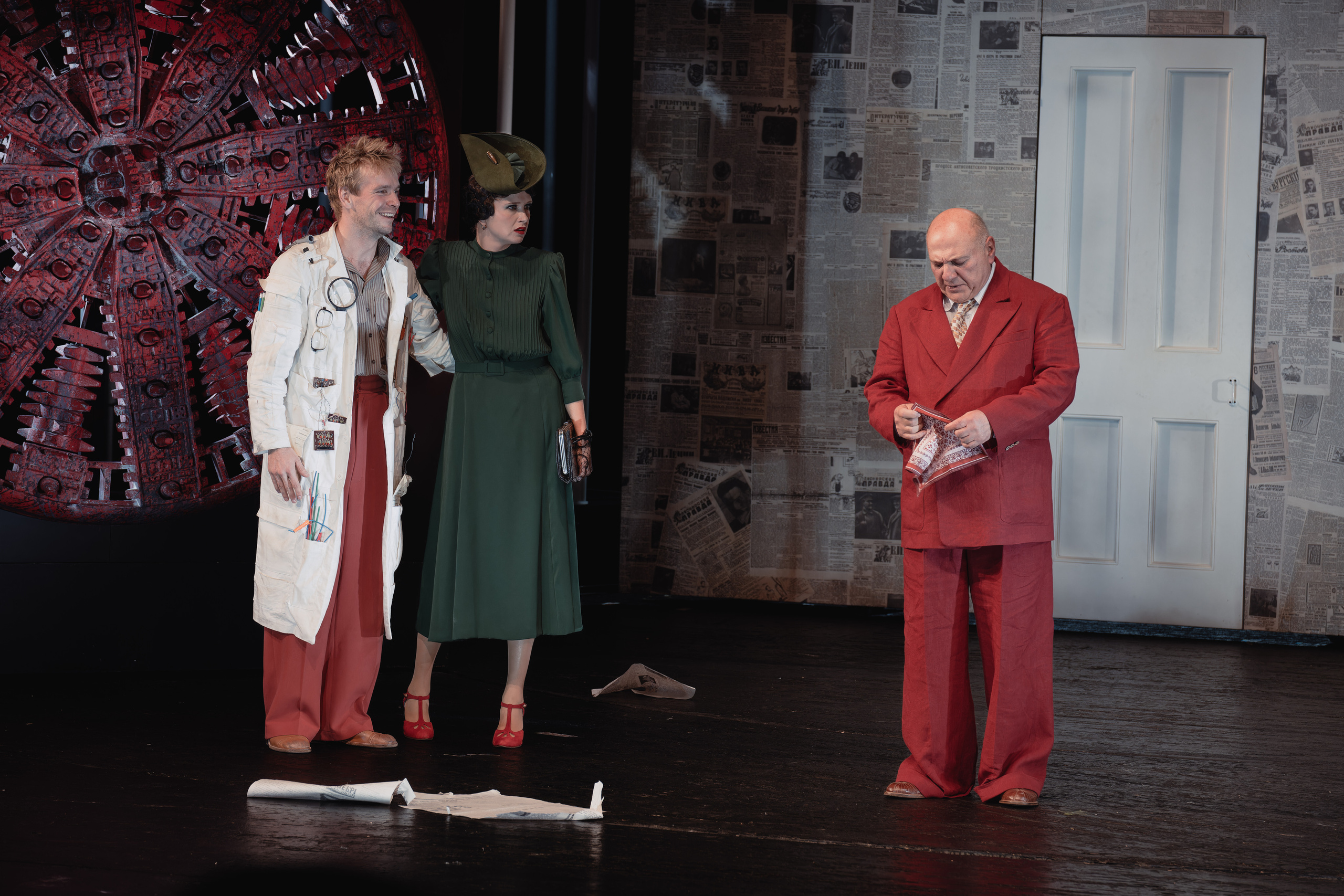 Театр Сатиры: Иван Васильевич. Сайт фотографа Сергея Абрамова