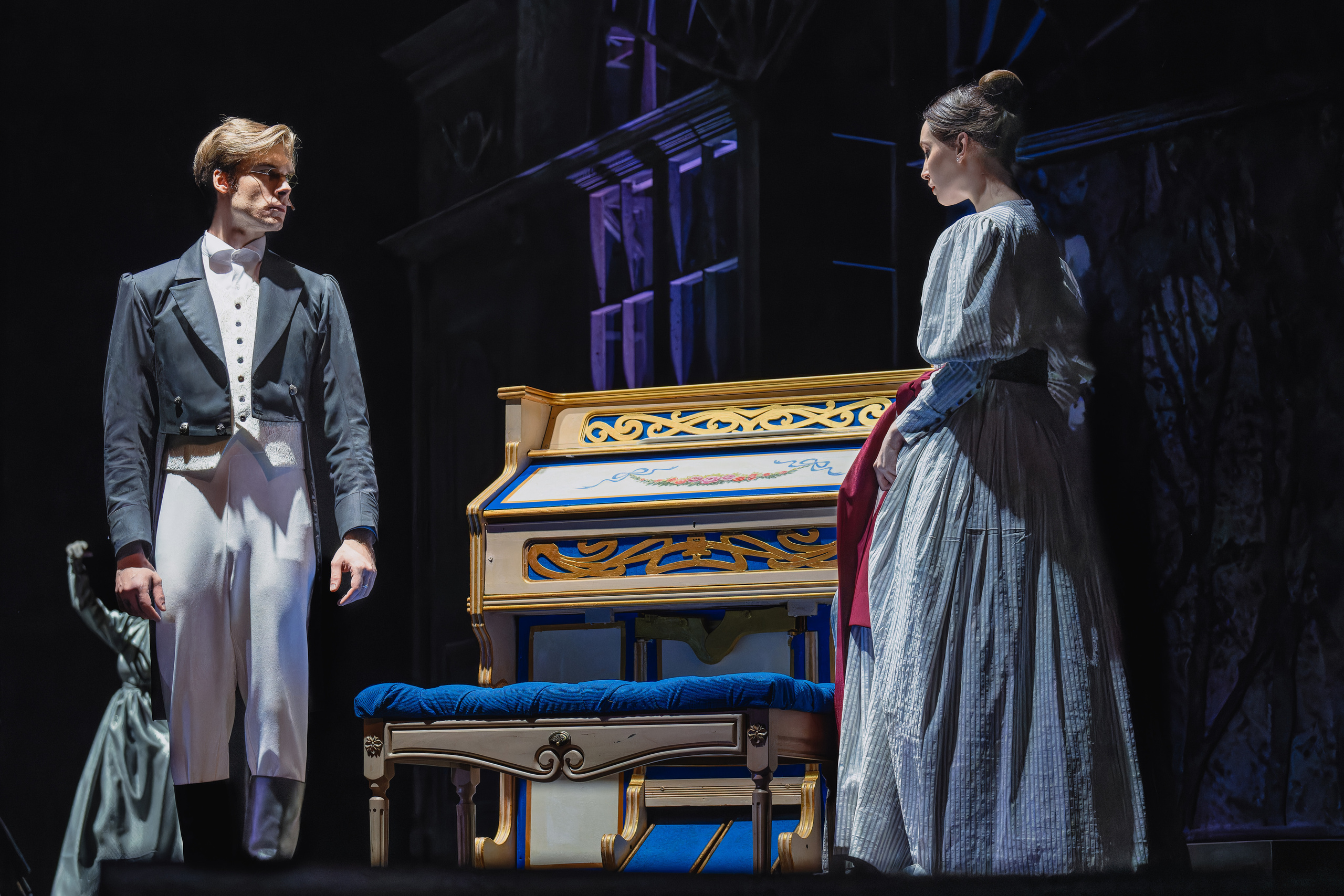 Театр Терезы Дуровой — Дубровский. Сайт фотографа Сергея Абрамова