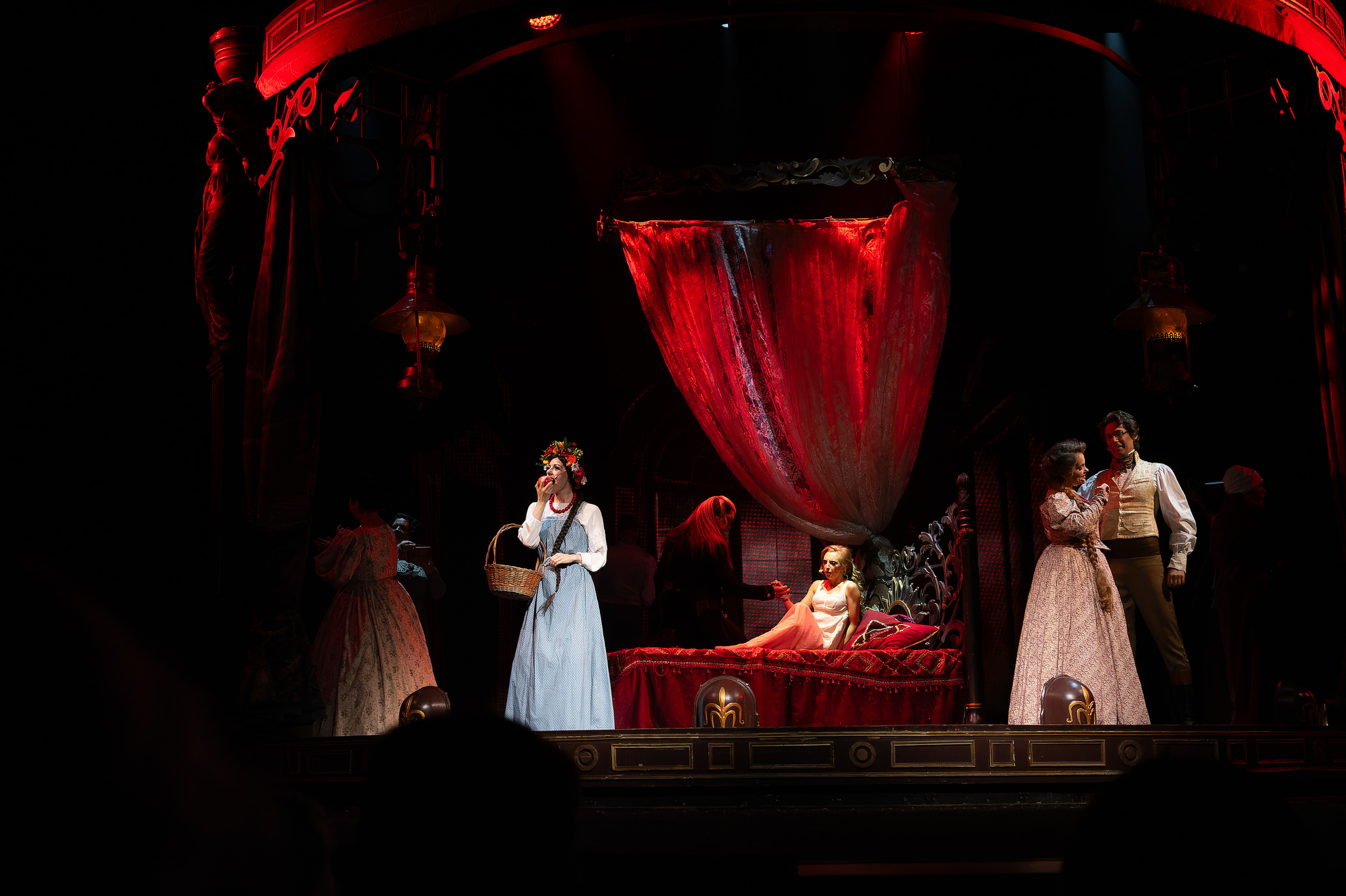 Makers Lab: Демон Онегина. Сайт фотографа Сергея Абрамова