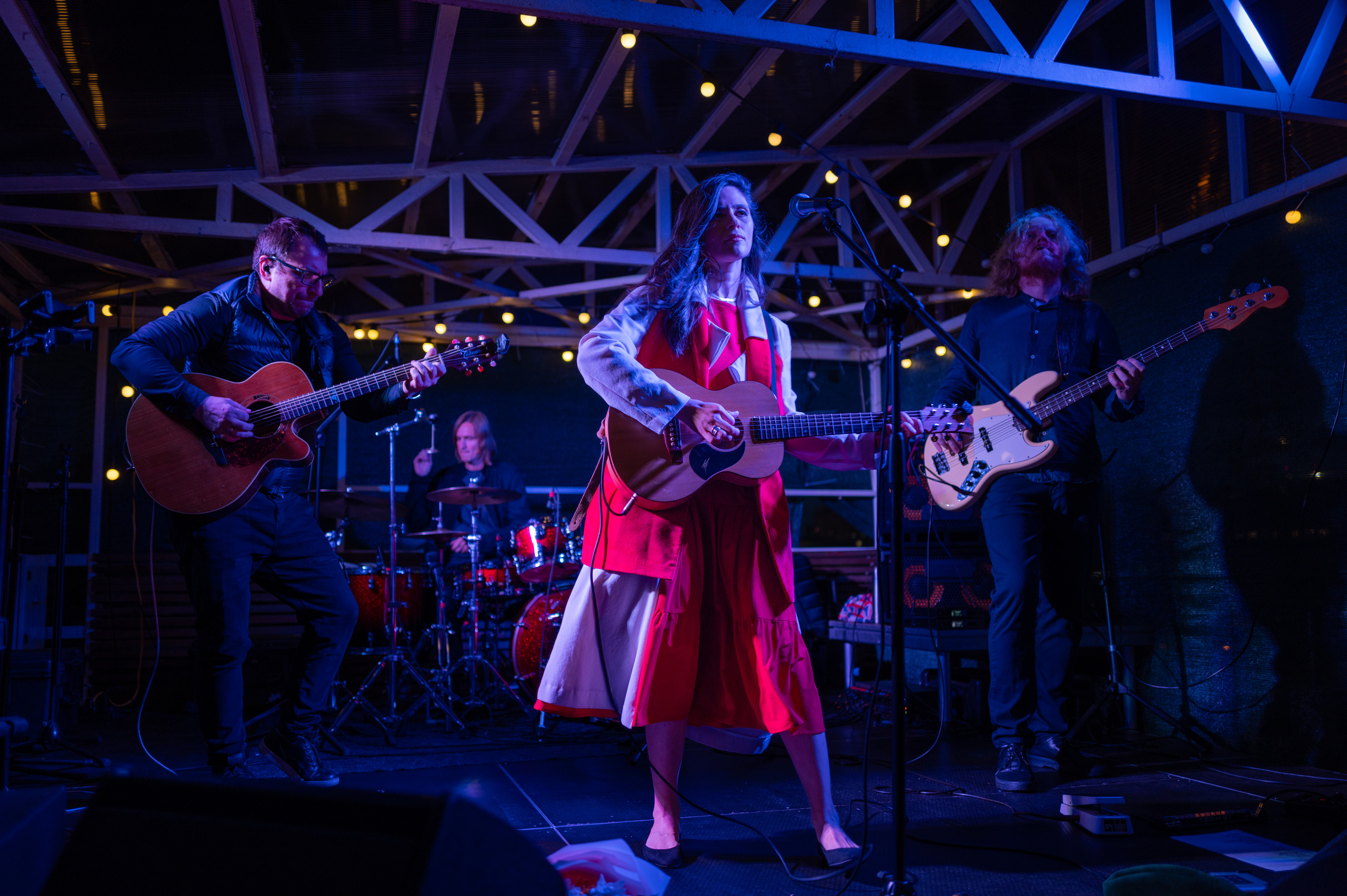 Женя Любич — концерт на крыше дизайн-завода «Флакон». Сайт фотографа Сергея Абрамова