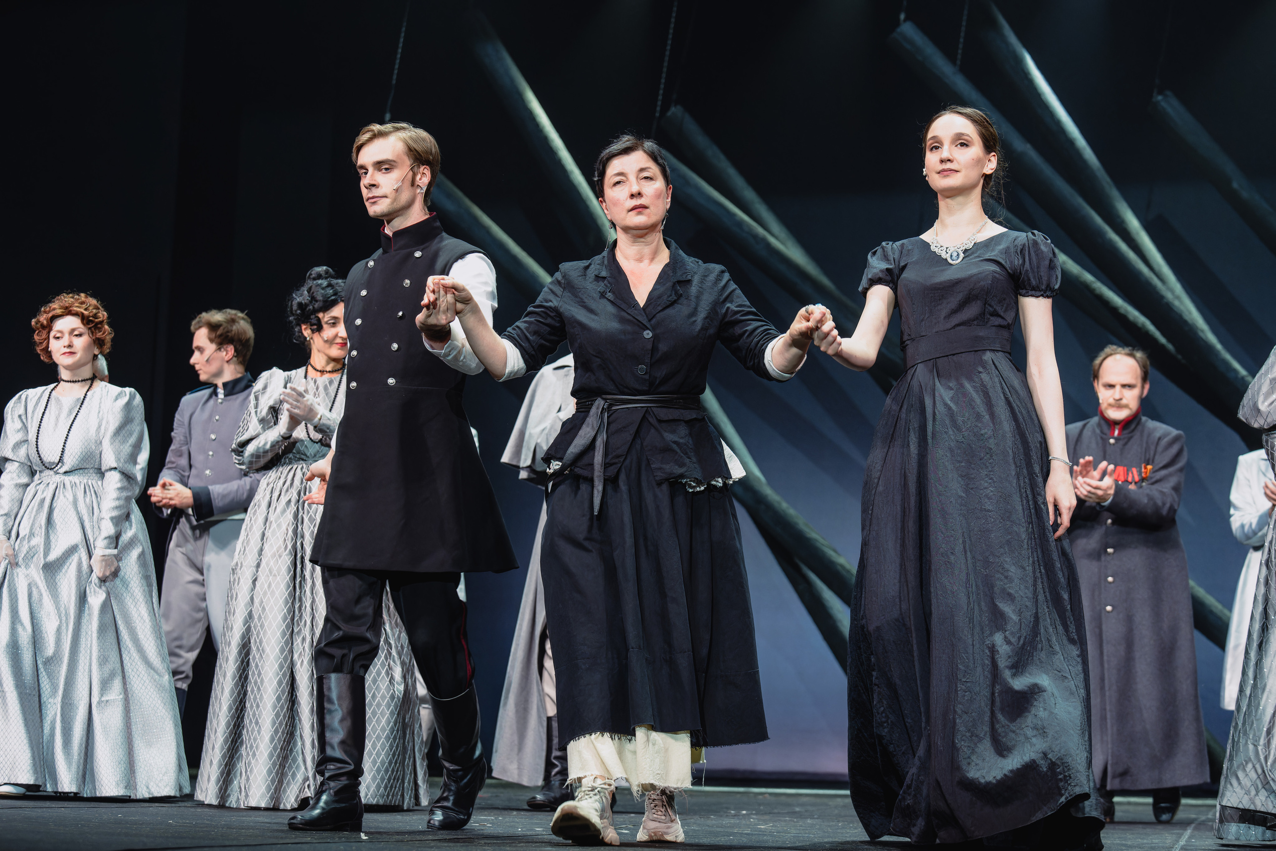 Театр Терезы Дуровой — Дубровский. Сайт фотографа Сергея Абрамова