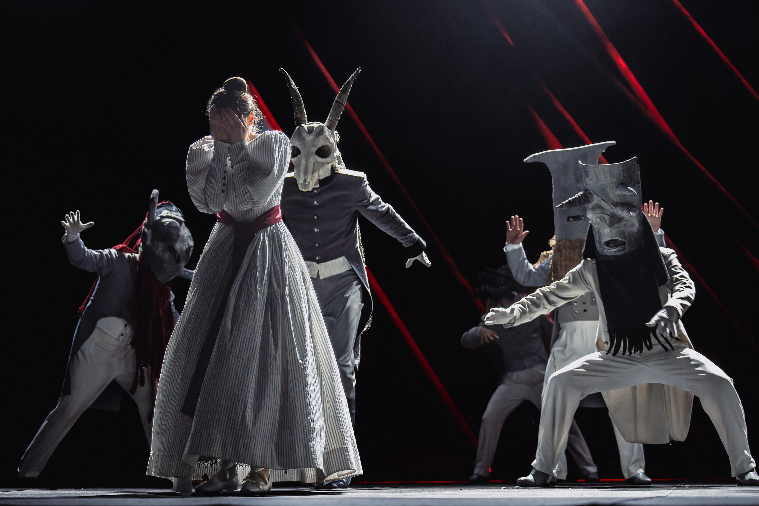 Театр Терезы Дуровой — Дубровский. Сайт фотографа Сергея Абрамова