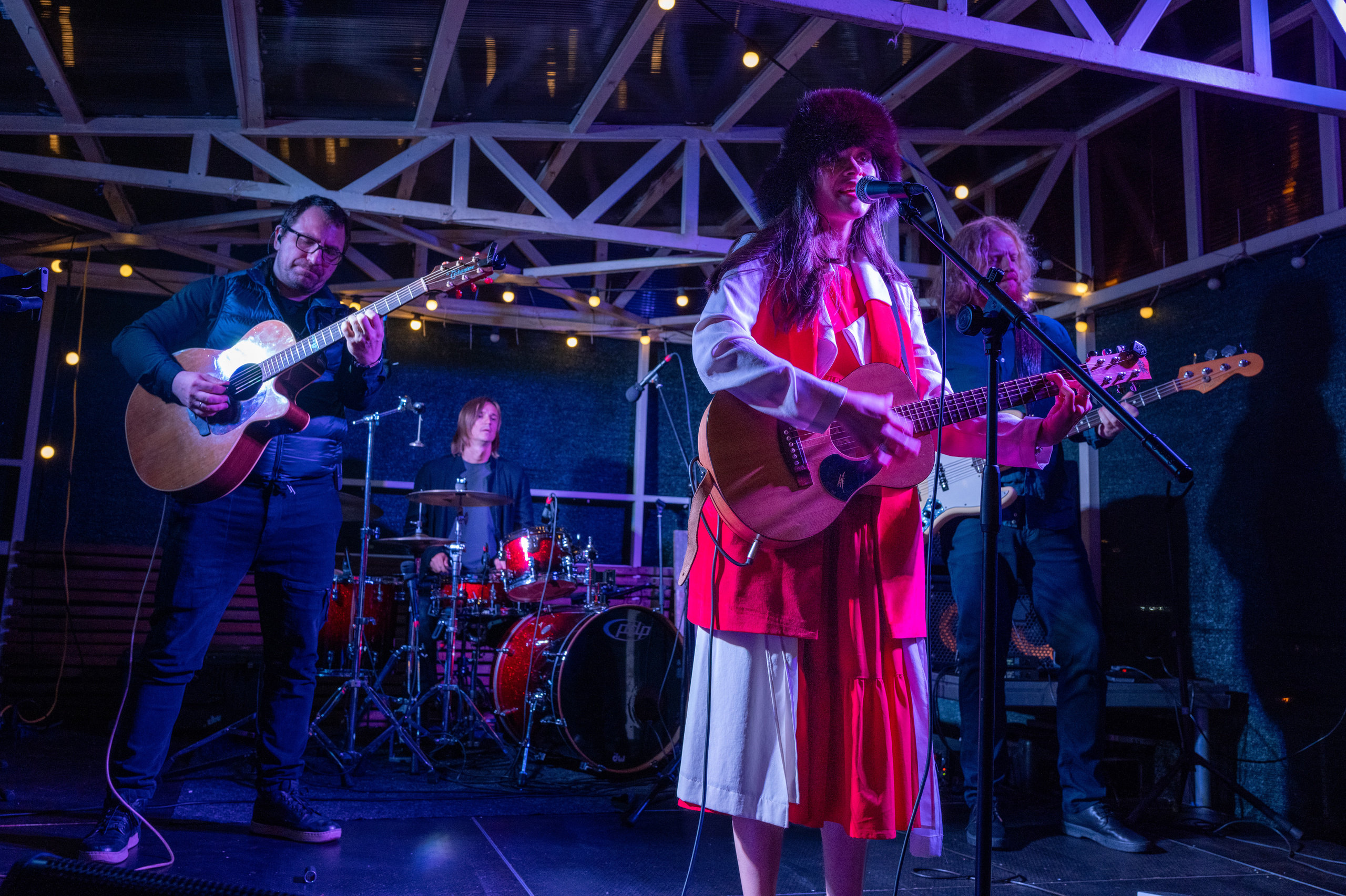 Женя Любич — концерт на крыше дизайн-завода «Флакон». Сайт фотографа Сергея Абрамова