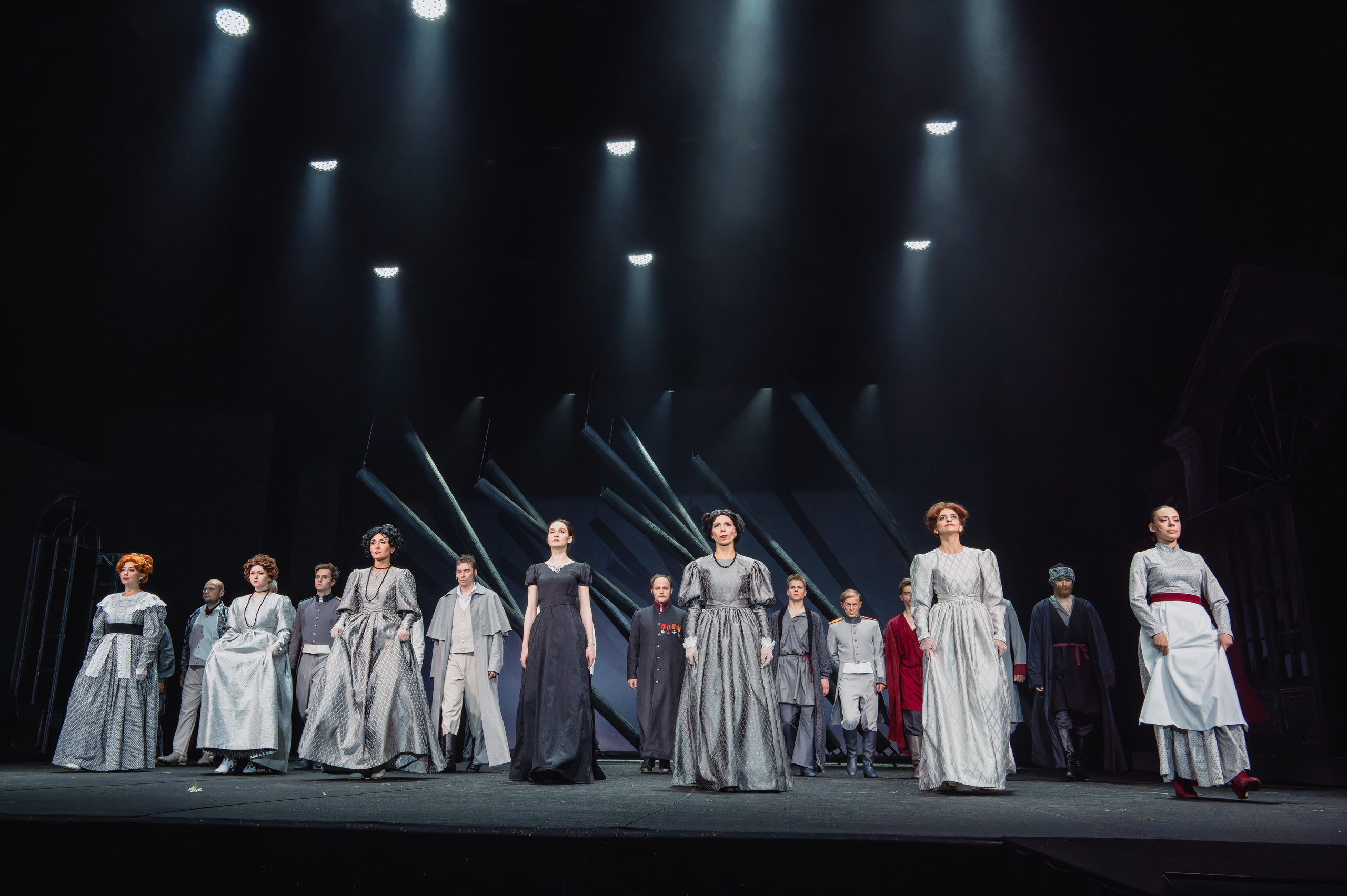 Театр Терезы Дуровой — Дубровский. Сайт фотографа Сергея Абрамова