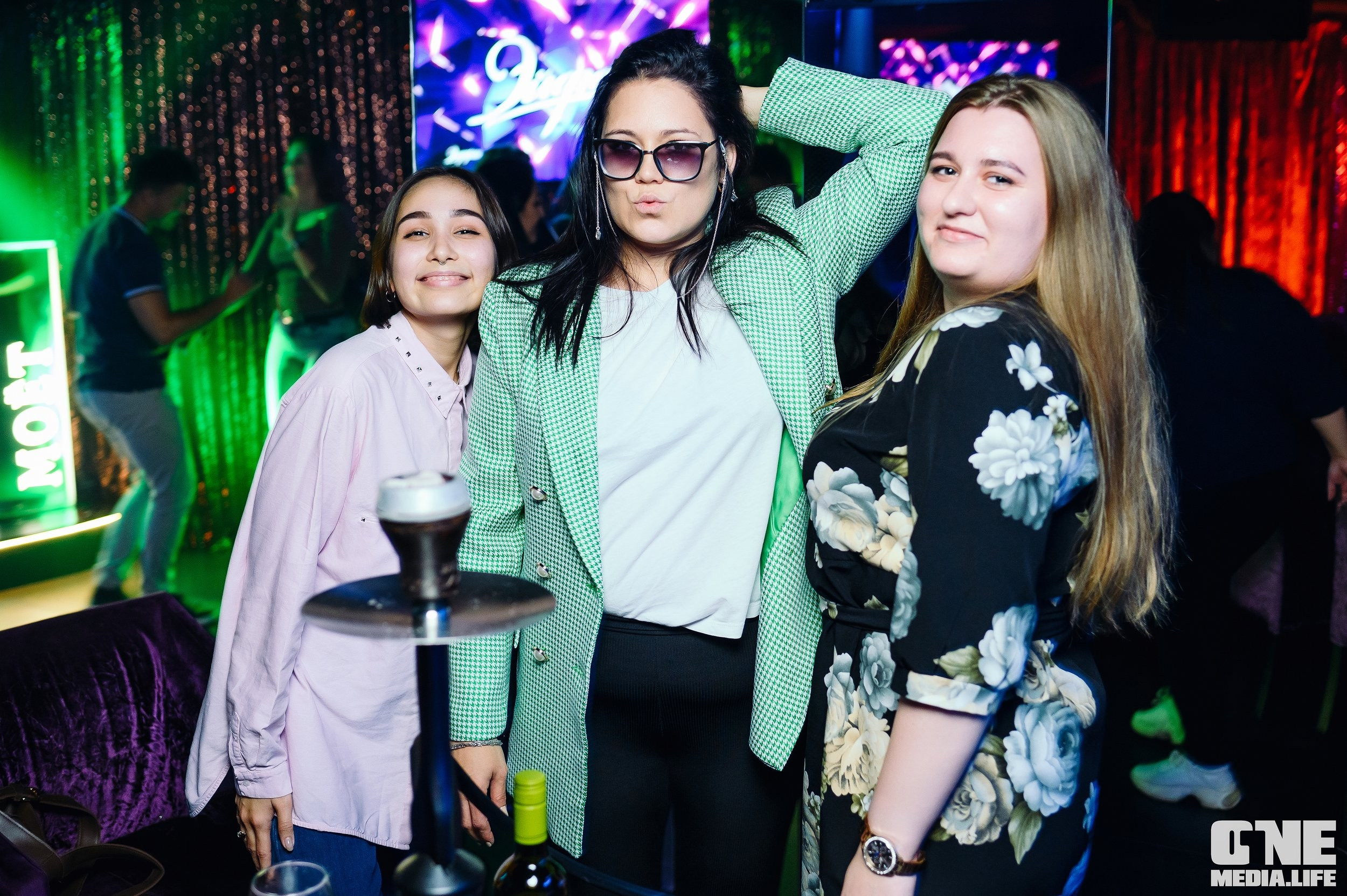 Фоторепортаж из караоке-клуба Эйфория. One Media Life: фоторепортажи, фотоотчеты с мероприятий и заведений