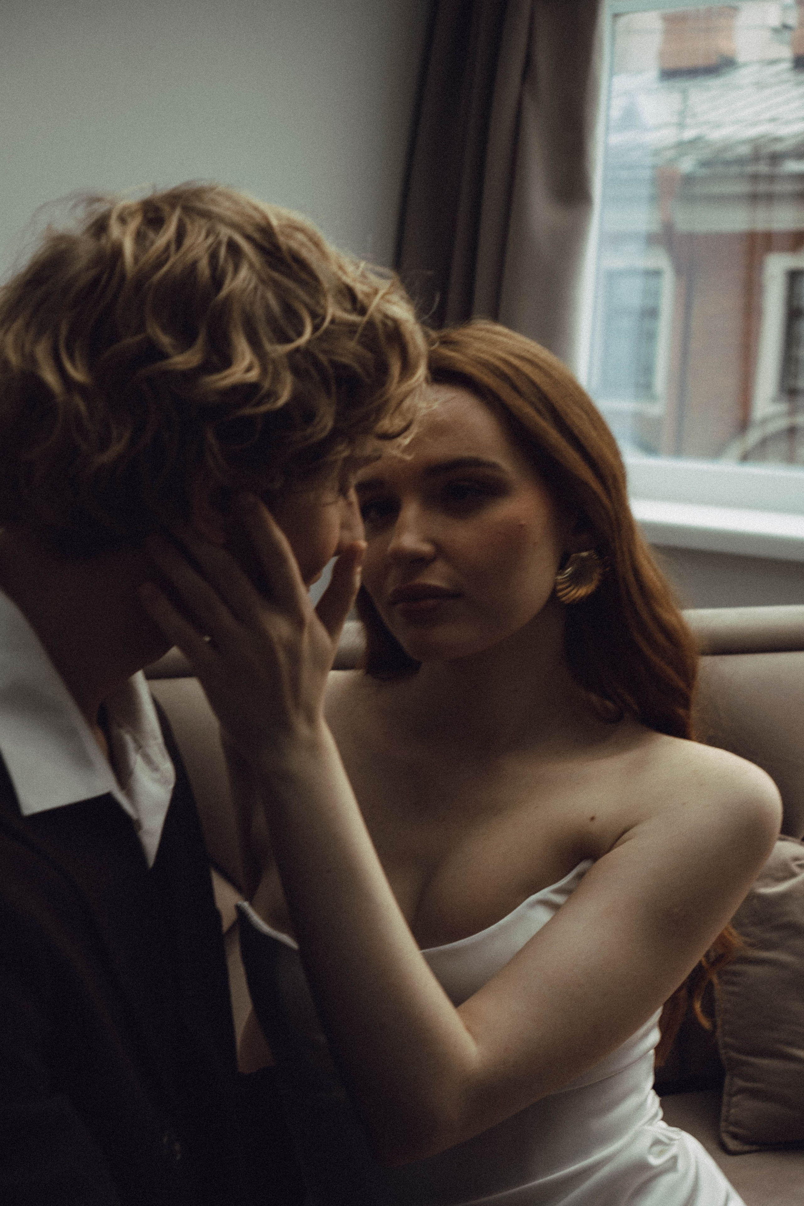 СВАДЕБНАЯ СЬЕМКА В ОТЕЛЕ. СБОРЫ ЖЕНИХА И НЕВЕСТЫ И ТАКЖЕ ТОР И ПОДГОТОВКА К ПРОГУЛКЕ. Профессиональный фотограф, Санкт-Петербург — Виктория Богомолова