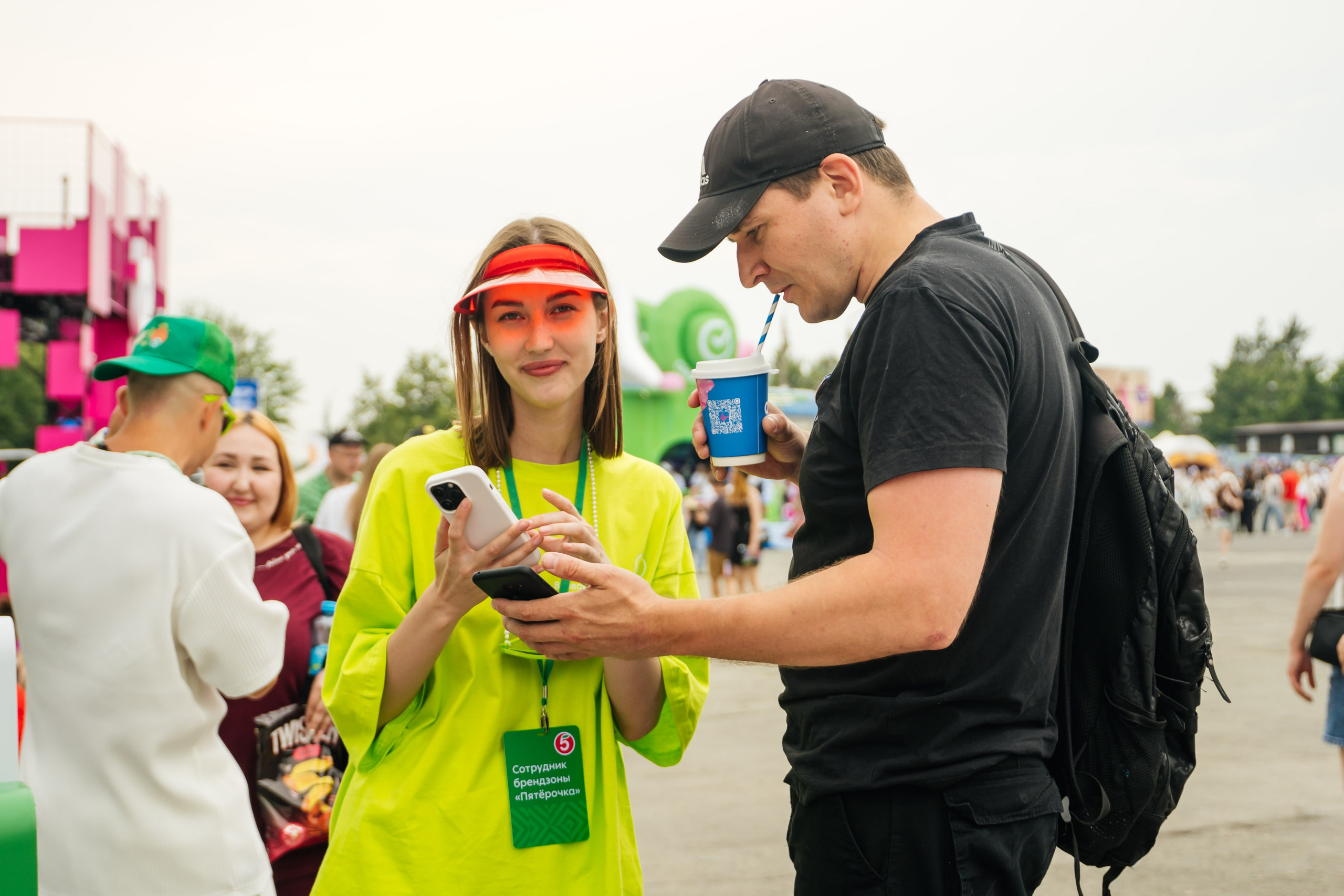 Пятерочка на VK фесте. Видеограф и Фотограф в Челябинске Ксения и Владимир Рюмины