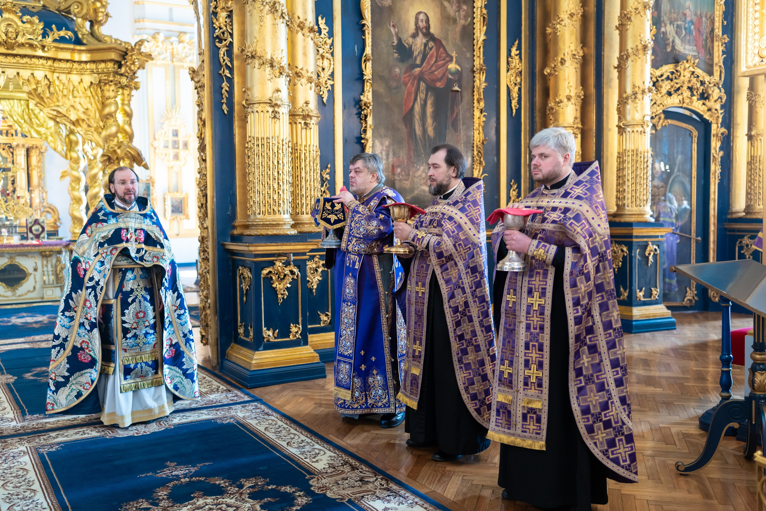 Неделя 4-я Великого поста, прп. Иоанна Лествичника. Святых сорока мучеников, в Севастийском озере мучившихся. НИКОЛО-БОГОЯВЛЕНСКИЙ МОРСКОЙ СОБОР