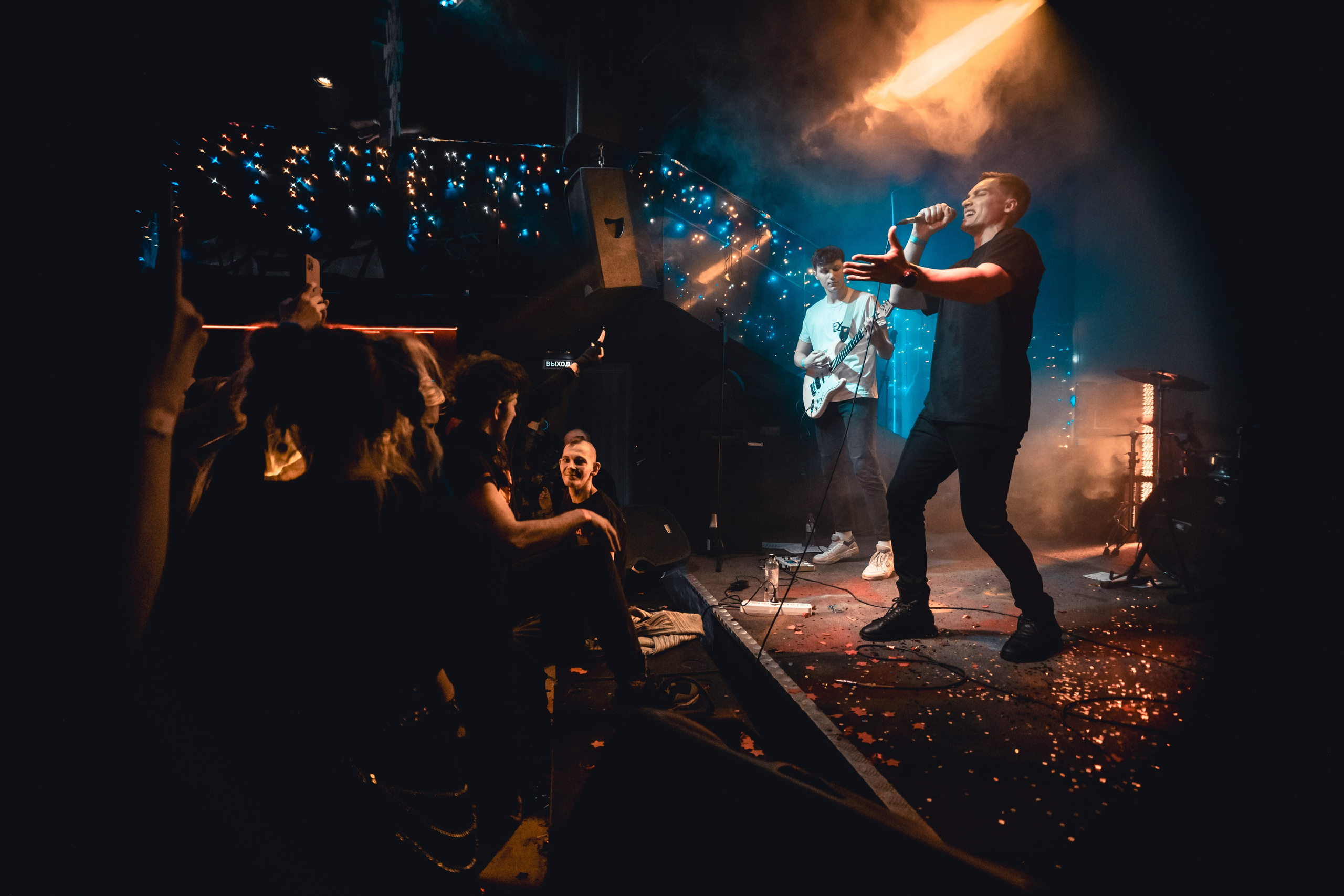 Ex-позиция. Рок-ёлка, клуб-галерея Эрмитаж. 21.12.2024. Фотограф Регина Крикунова г. Красноярск