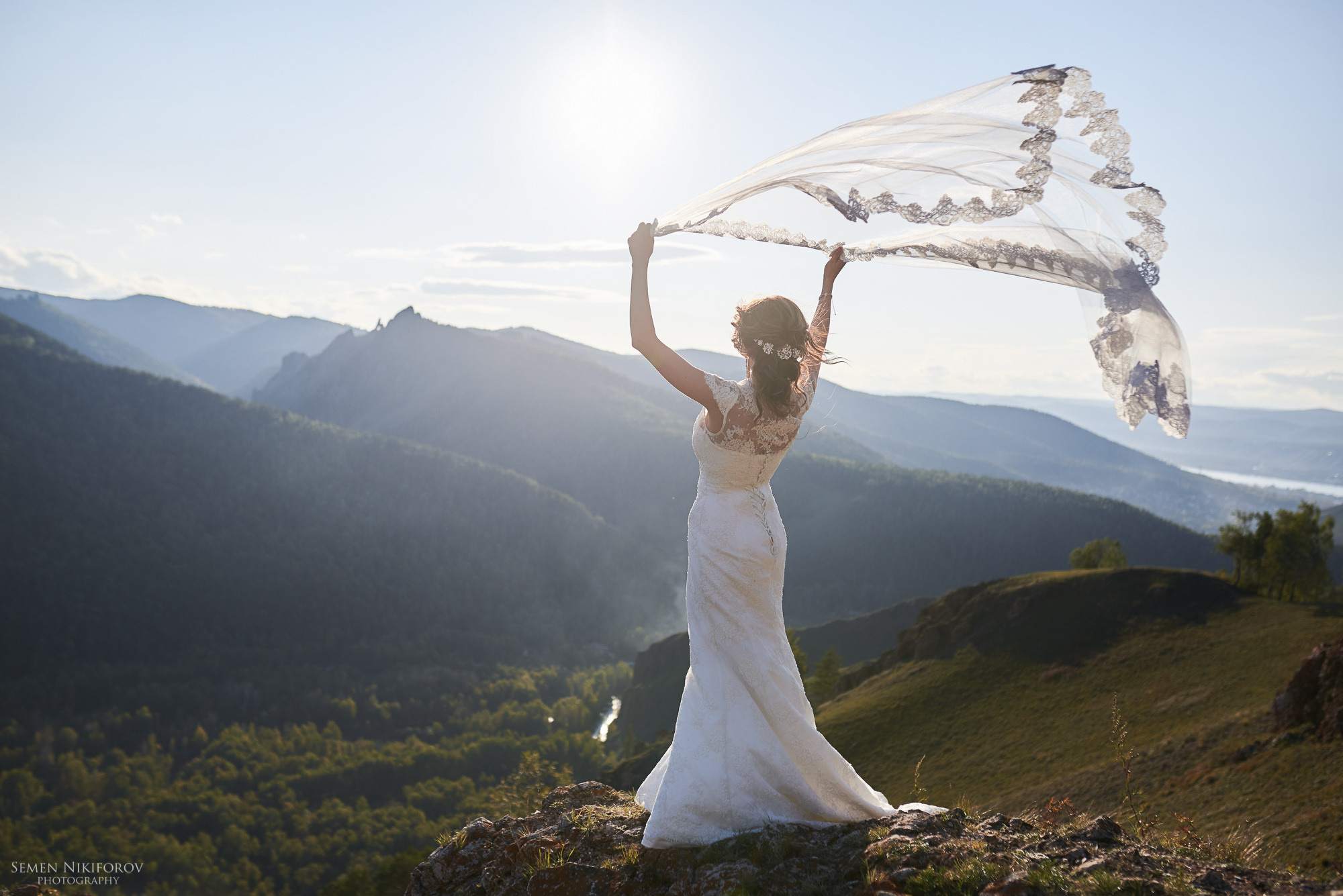 Свадебный фотограф в Красноярске Семен Никифоров