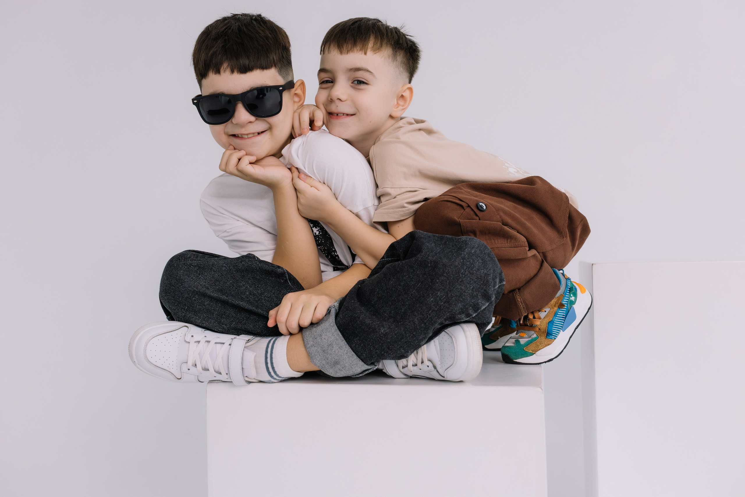 Жора, Ксюша, Владимир и Никита. Семейный фотограф в Волгограде Надежда Головко