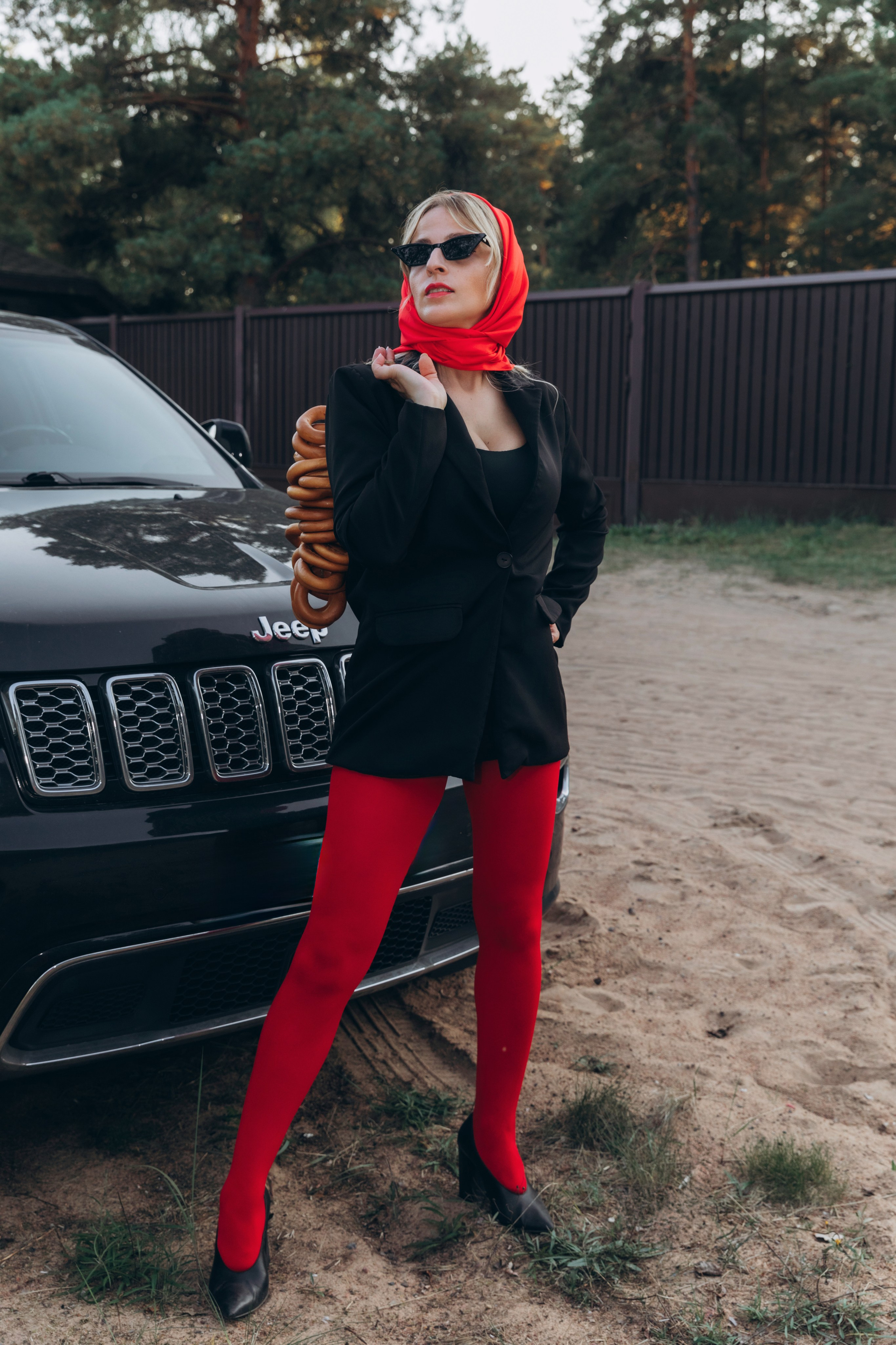 фотограф СПб девичник спб фотопрогулка фотопрогулка спб вежновец светлана фотосессия девичника фотограф питер фотограф санкт-петербург фотосессия в красных колготках