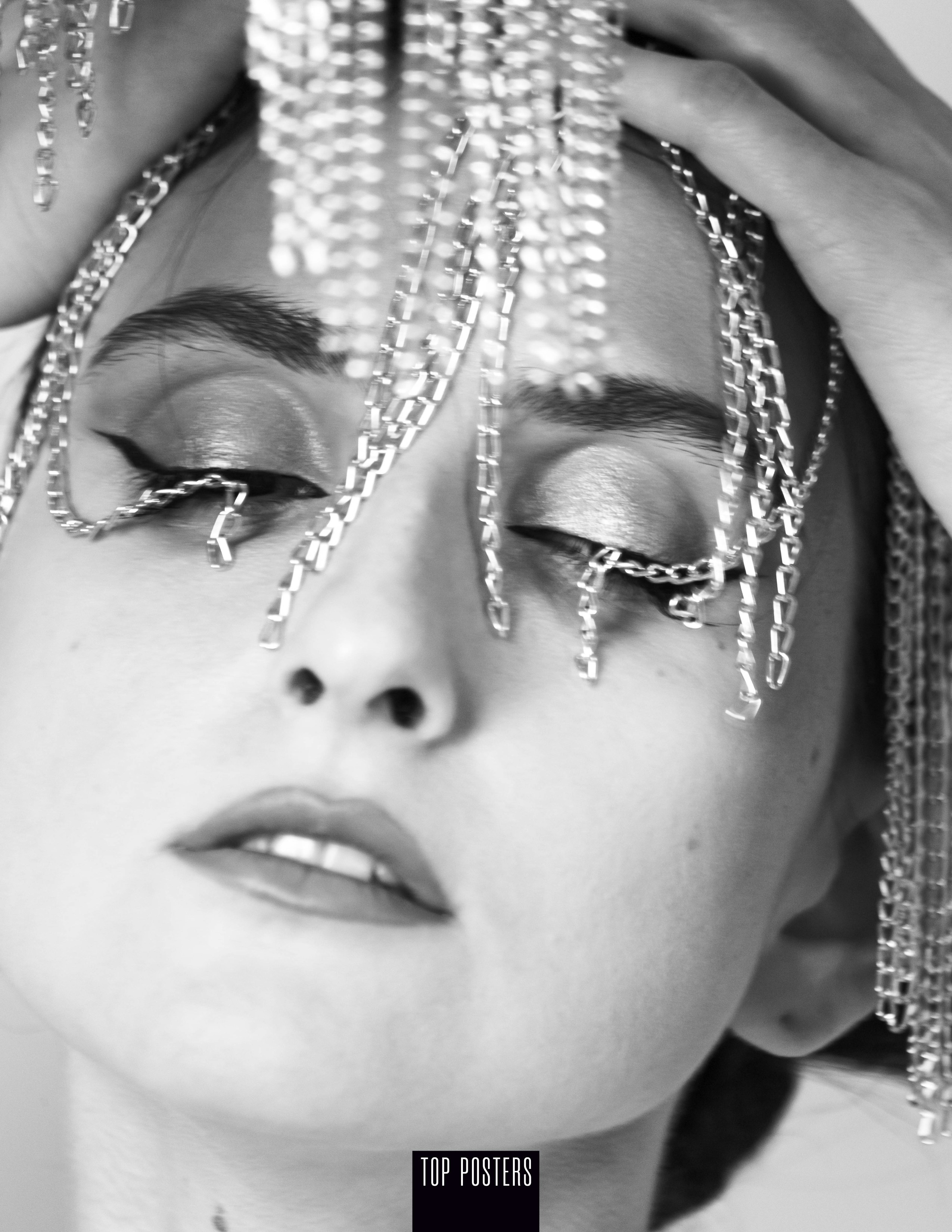 Top Posters. Фотограф СПб — Александра Венцова | портрет и контент-фото