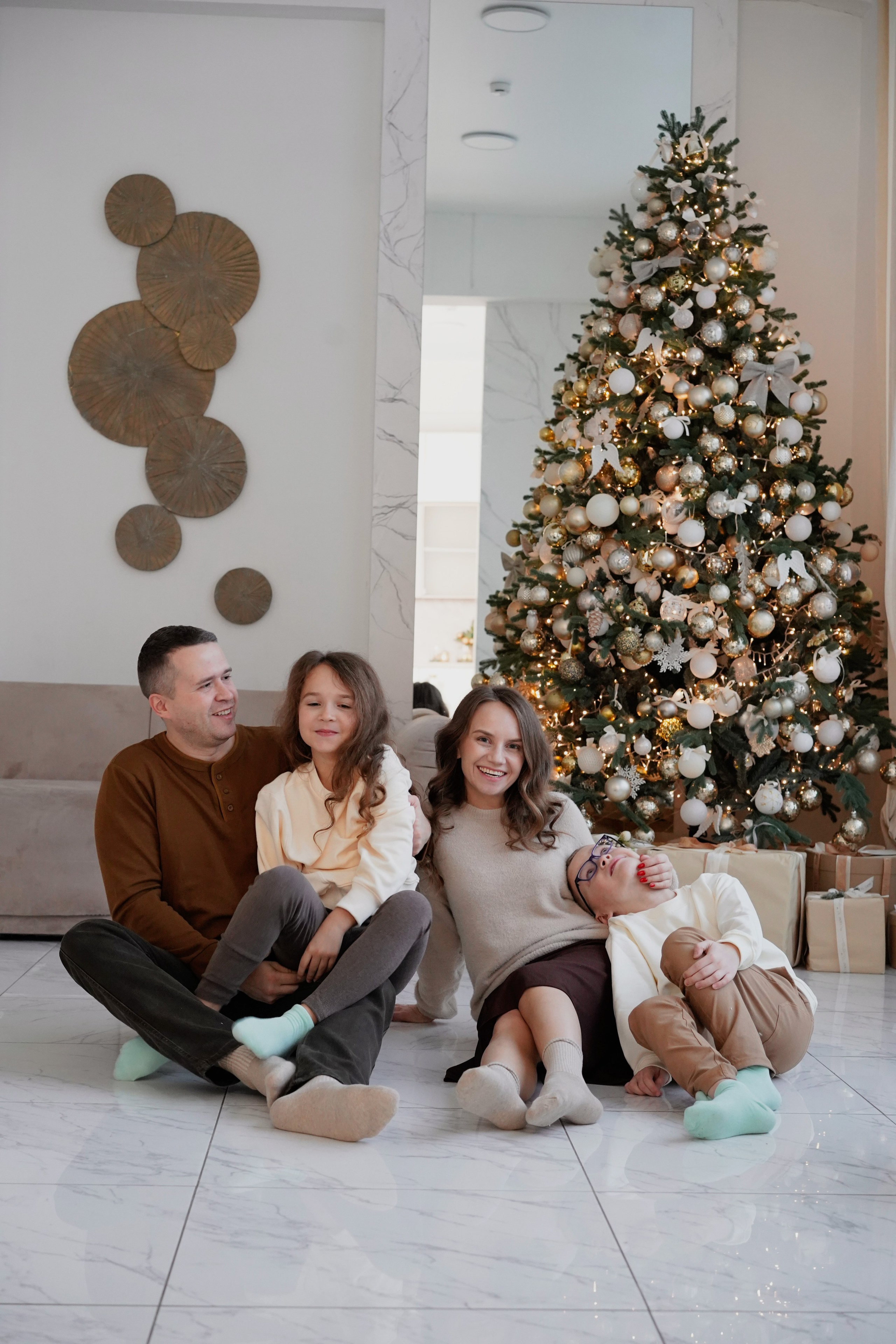 Новый год в мимике. Студийный и портретный фотограф в САНКТ-ПЕТЕРБУРГЕИрина Махаон