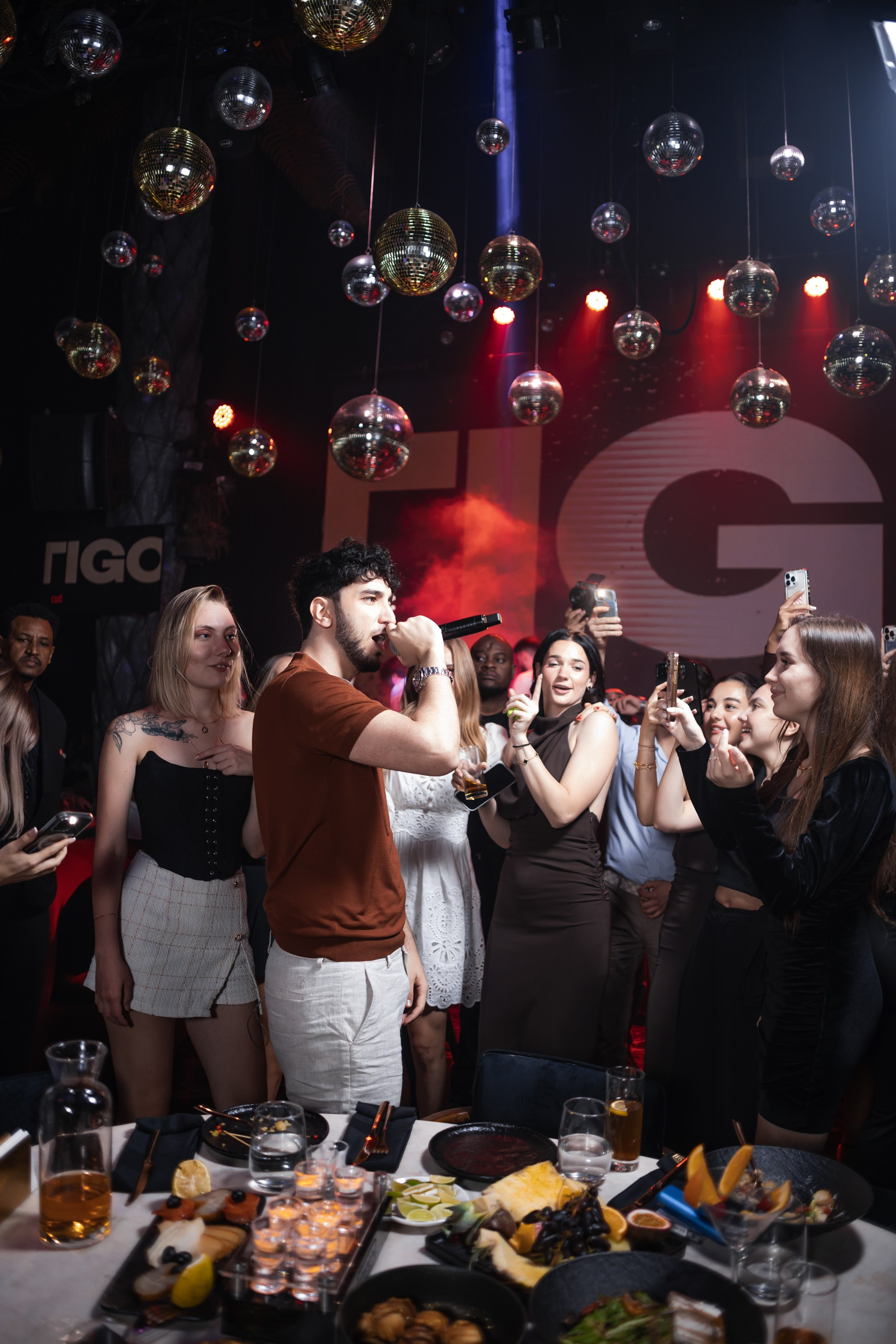 CONTENT FOR ZOLOTO. NOIZOMAX Художественный фотограф в Дубай